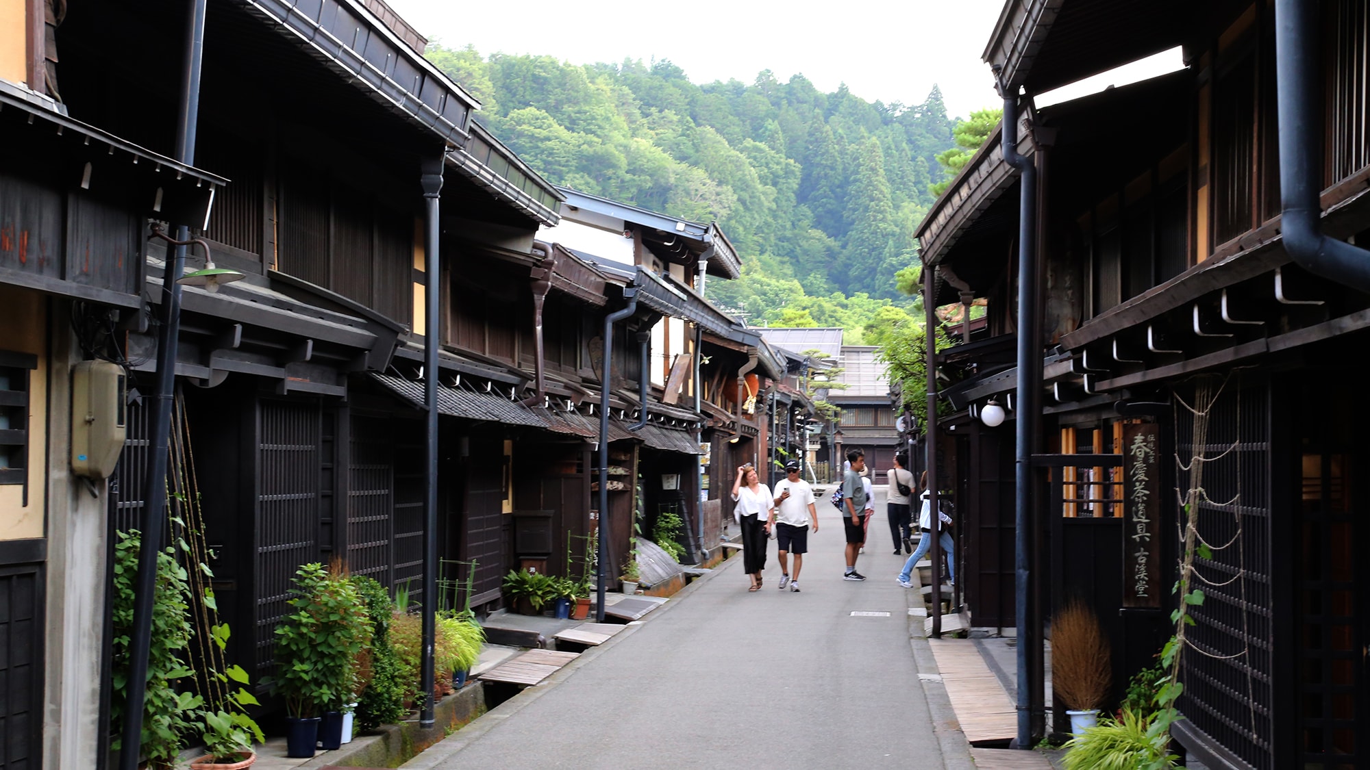 [Nearby sightseeing] "Old Townscape" You can enjoy local sake and gourmet food while feeling the atmosphere of the Edo castle town.