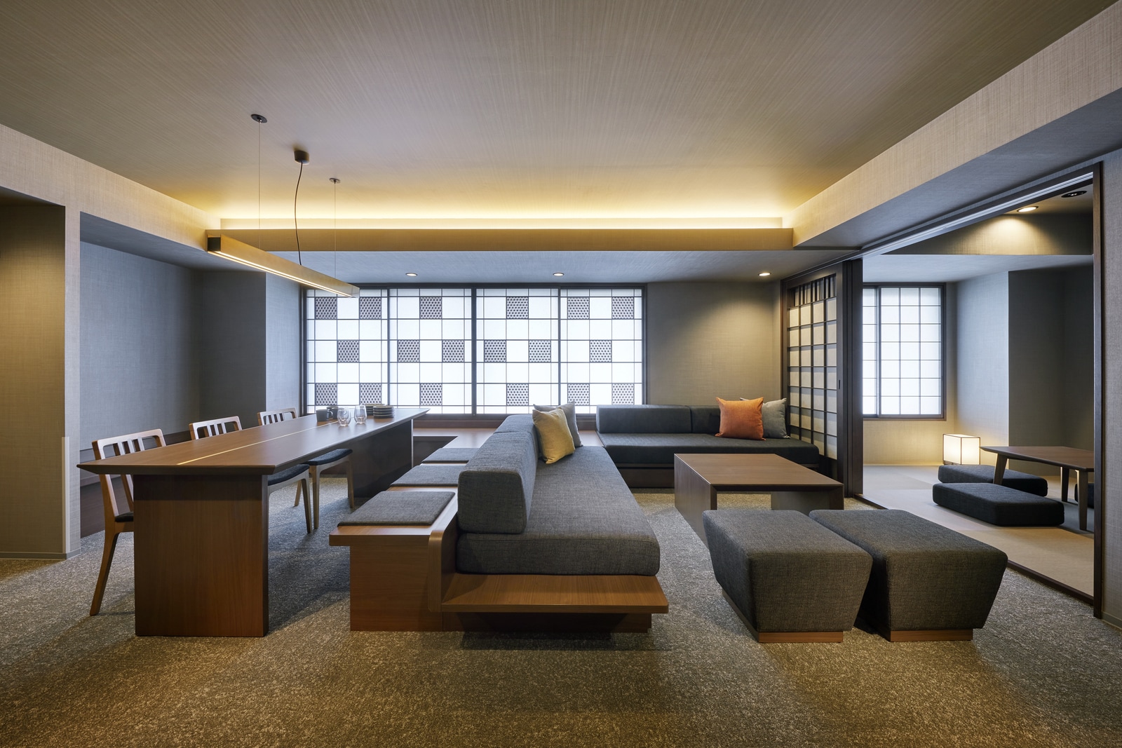 高級套房 (6 Beds Japanese Style)