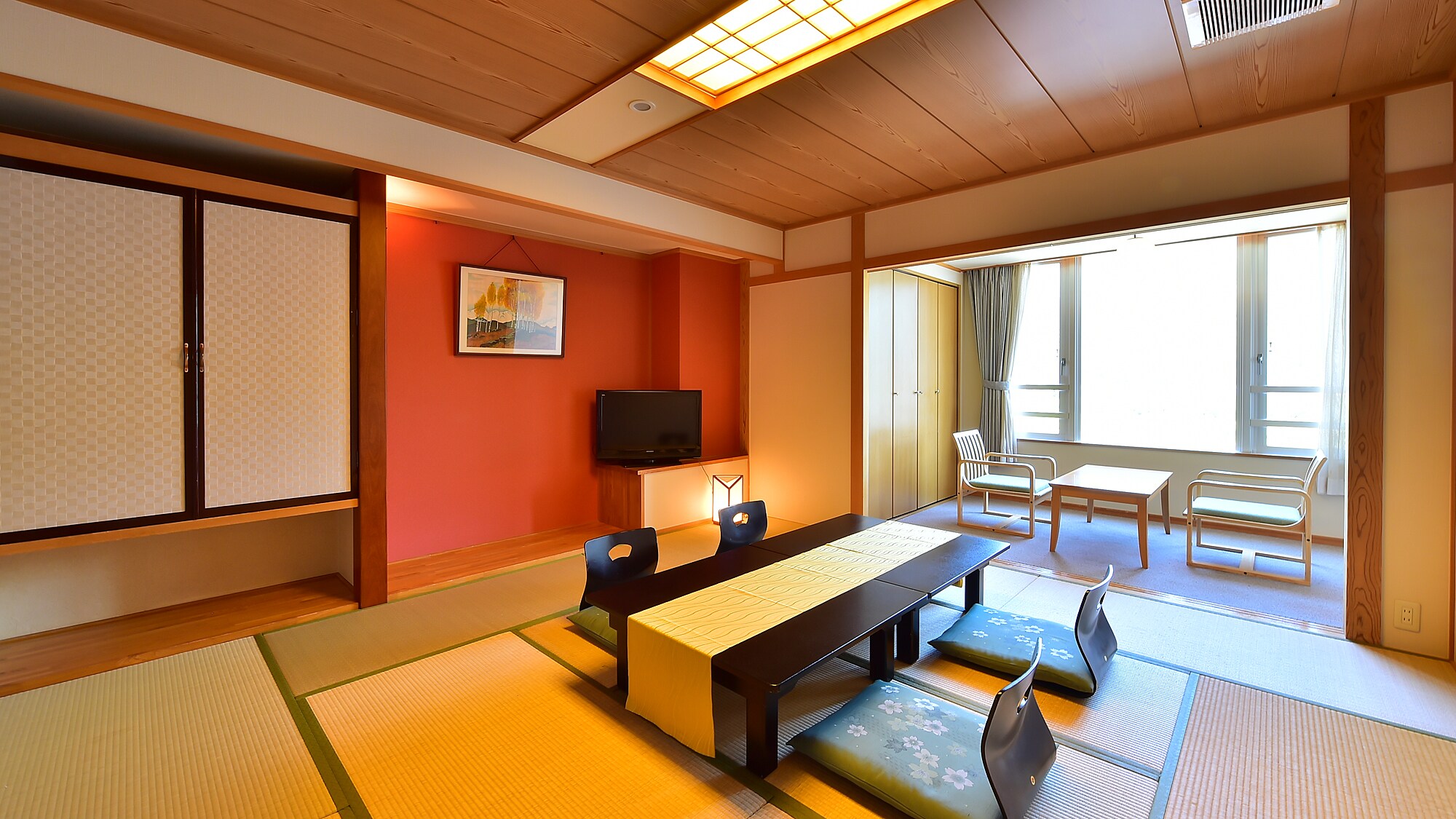 An example of a 12.5 tatami Japanese-style room