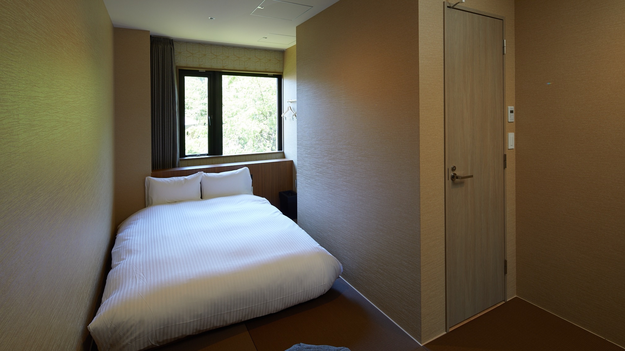 Semi-double room (image)