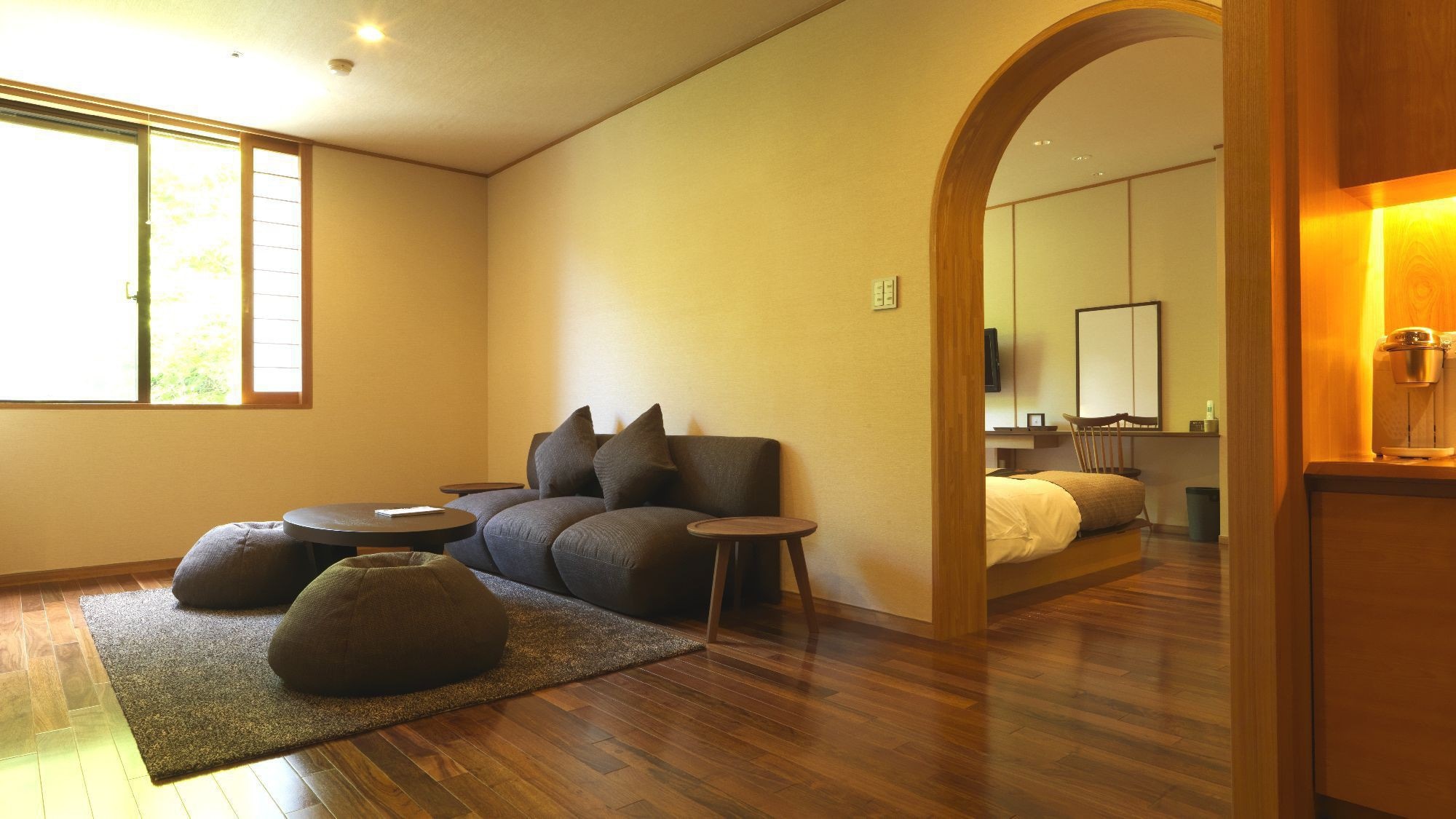 ◆ 豪华双床（客房示例）/双床+客厅，52平方米豪华双床
