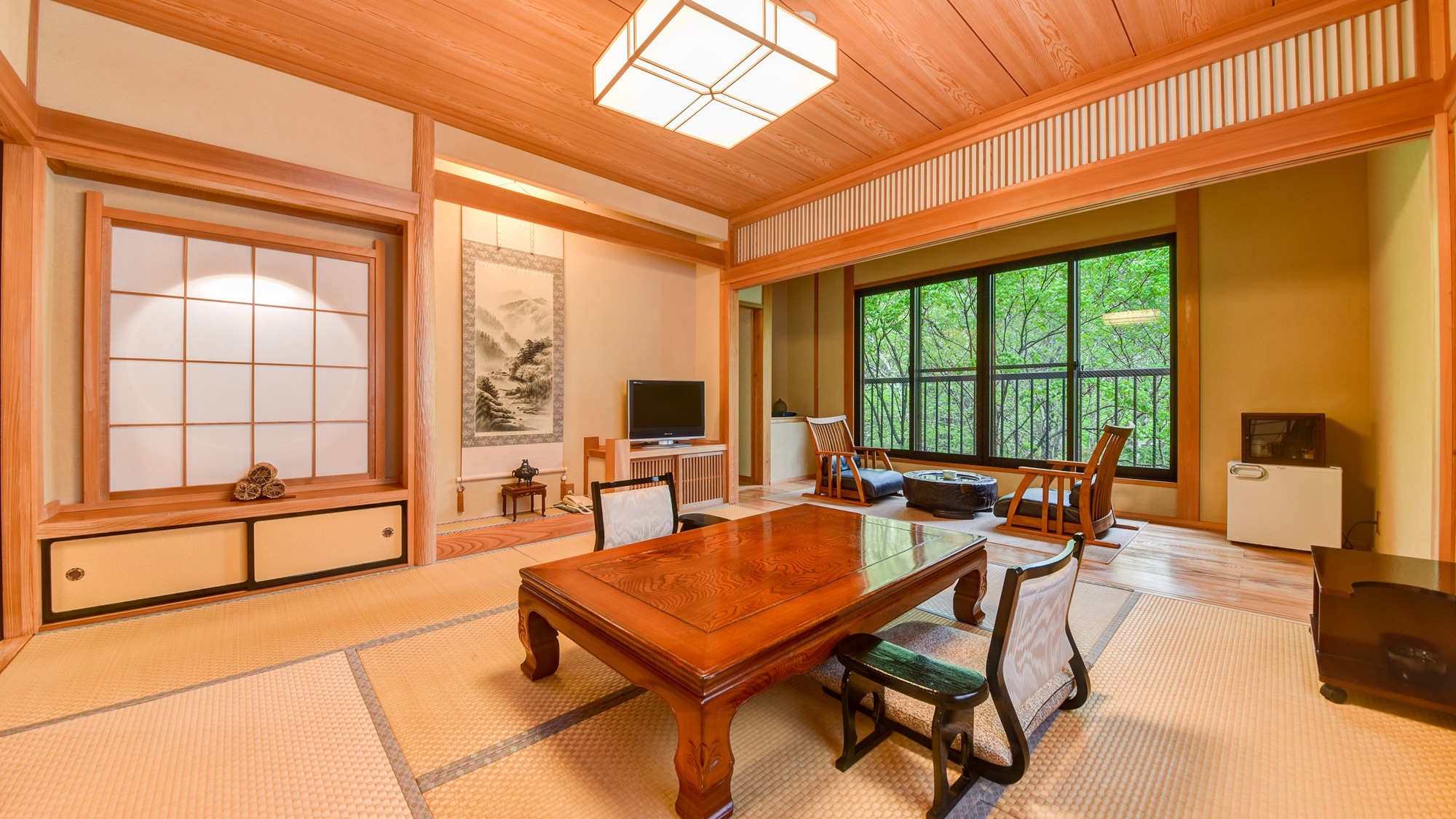 *An example of a two-room room. This is the Fuji room on the second floor.