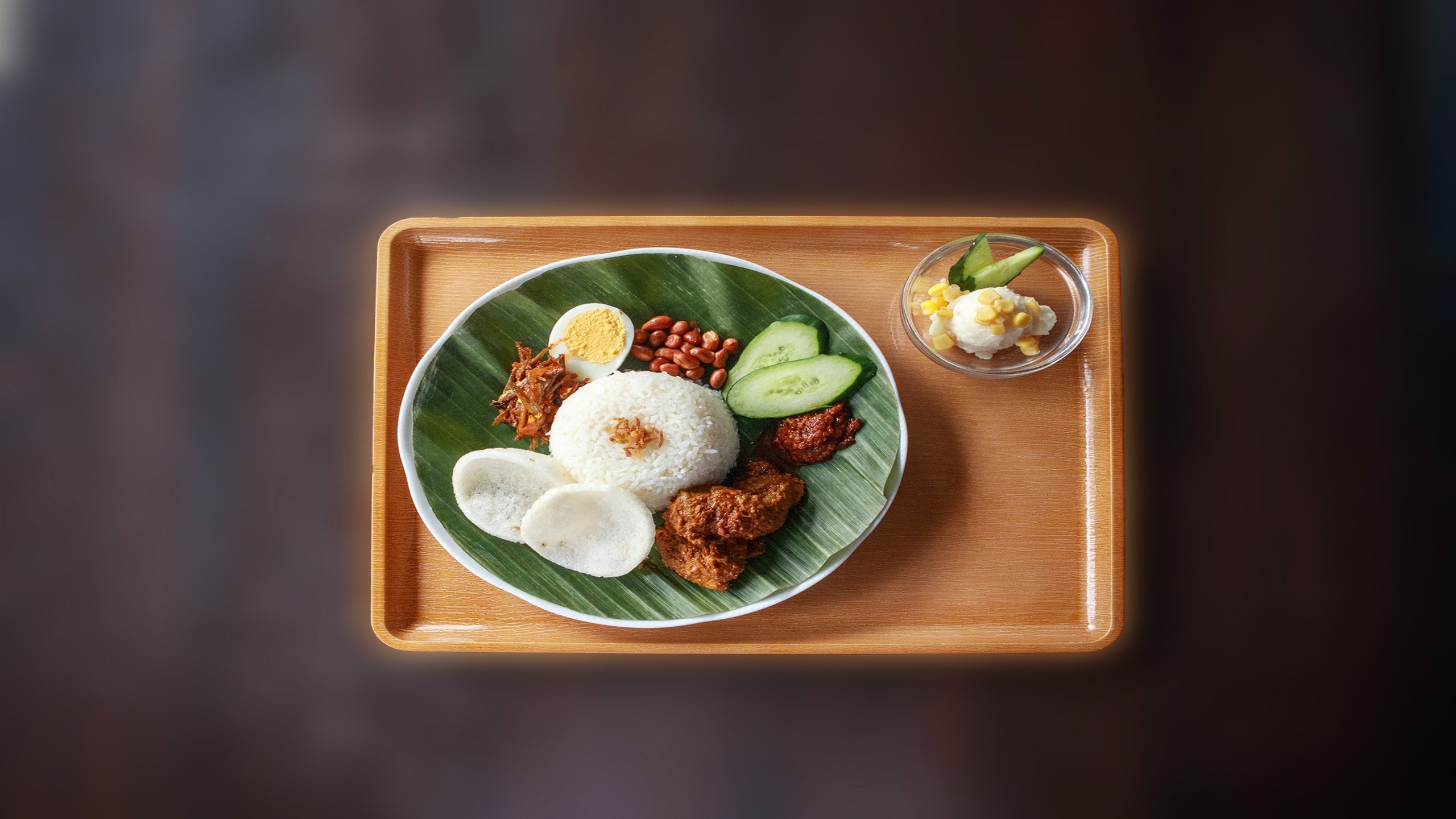 Sarapan merekomendasikan set sarapan Malaysia