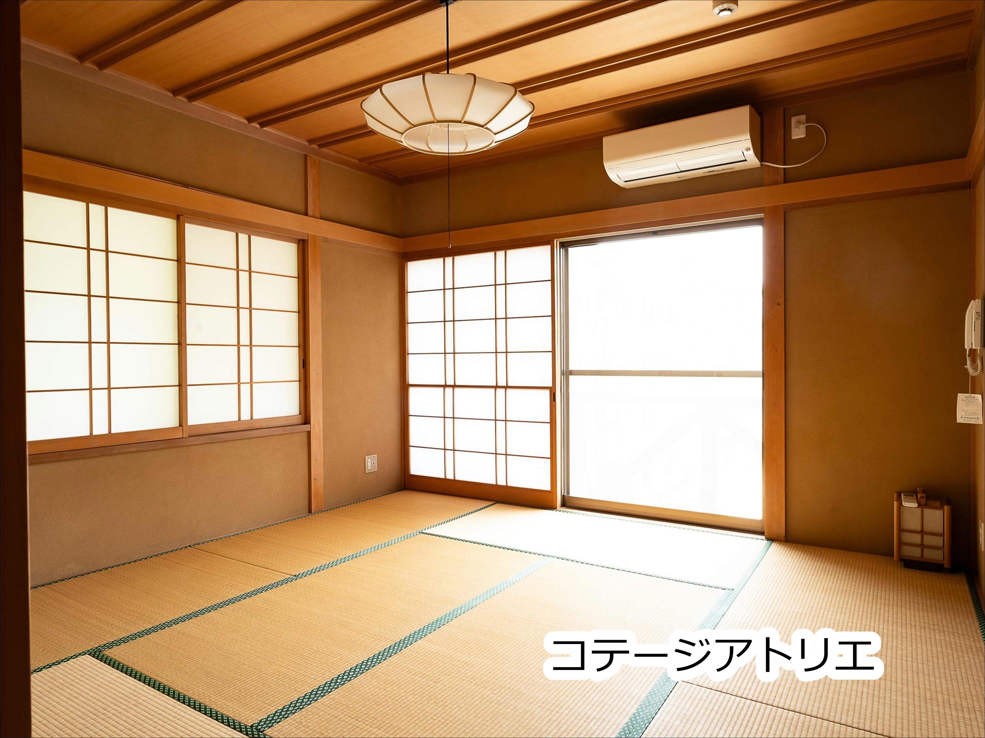 小屋工作室日式房間