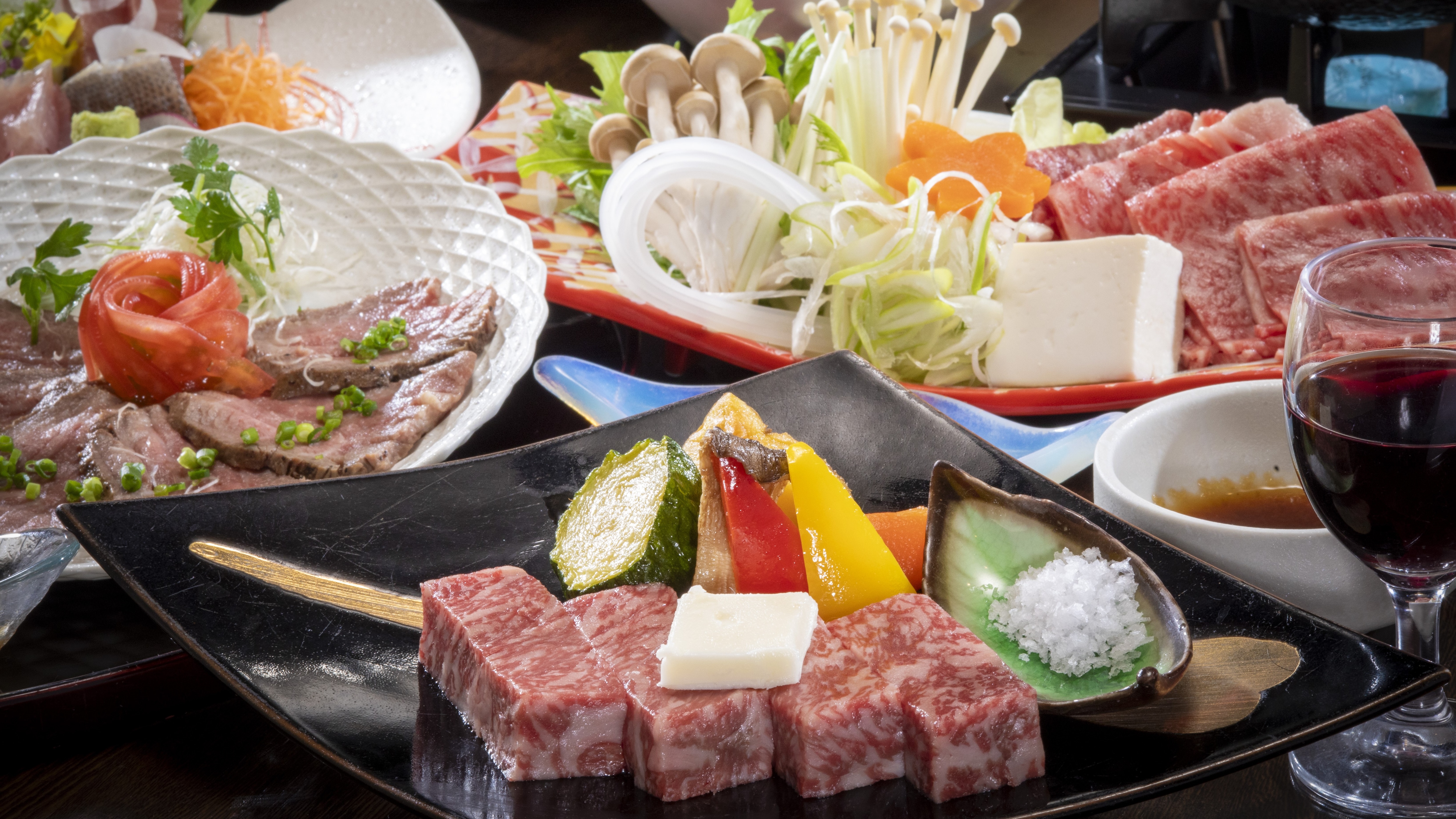 【晚餐】品尝神奈川县南足柄的当地品牌牛肉，以多种方式烹制……【相模牛怀石料理】