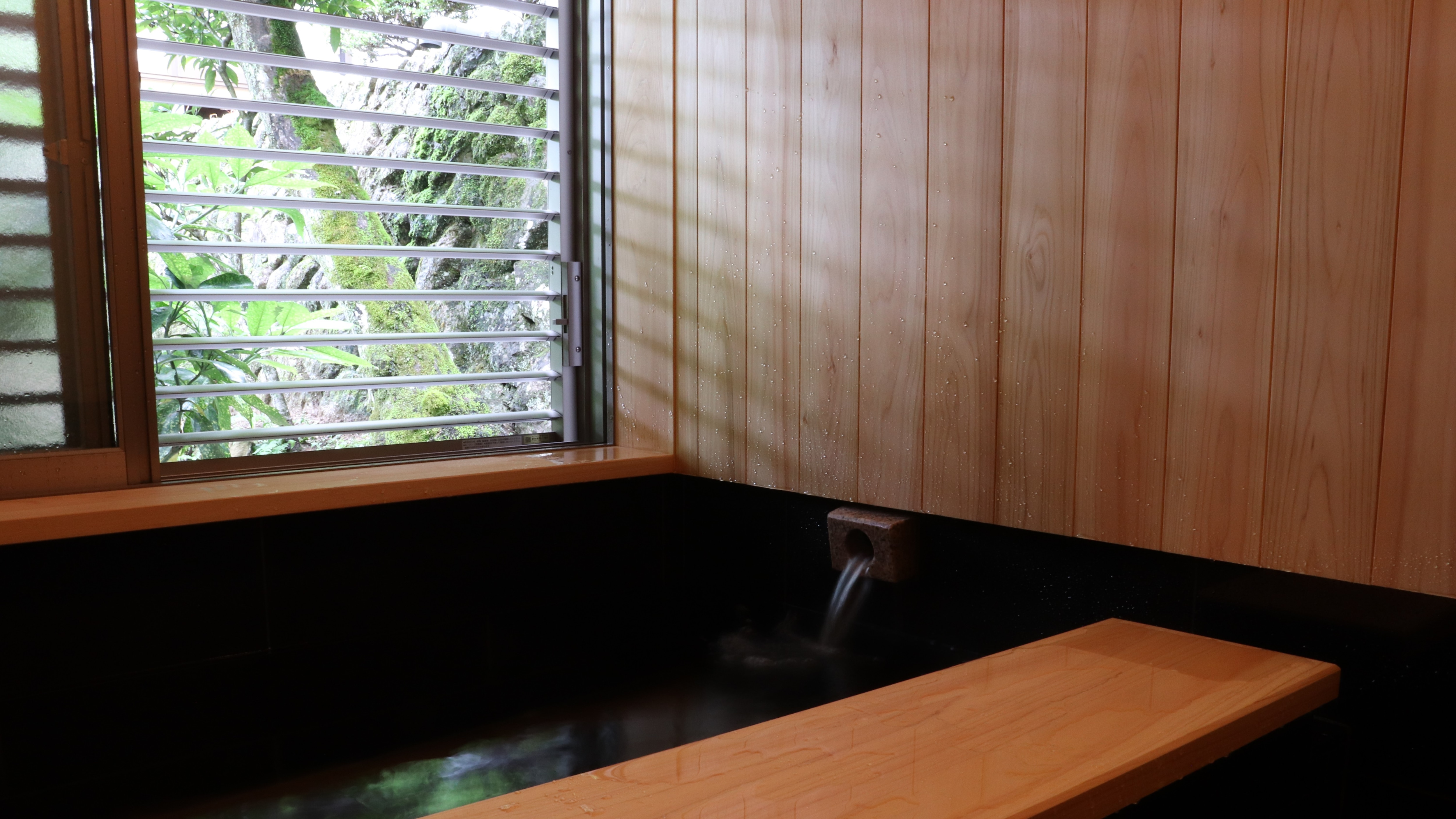 Renovated and reopened in July 2021 ◆ Tsubakikan - Yusho no Ma - ◆