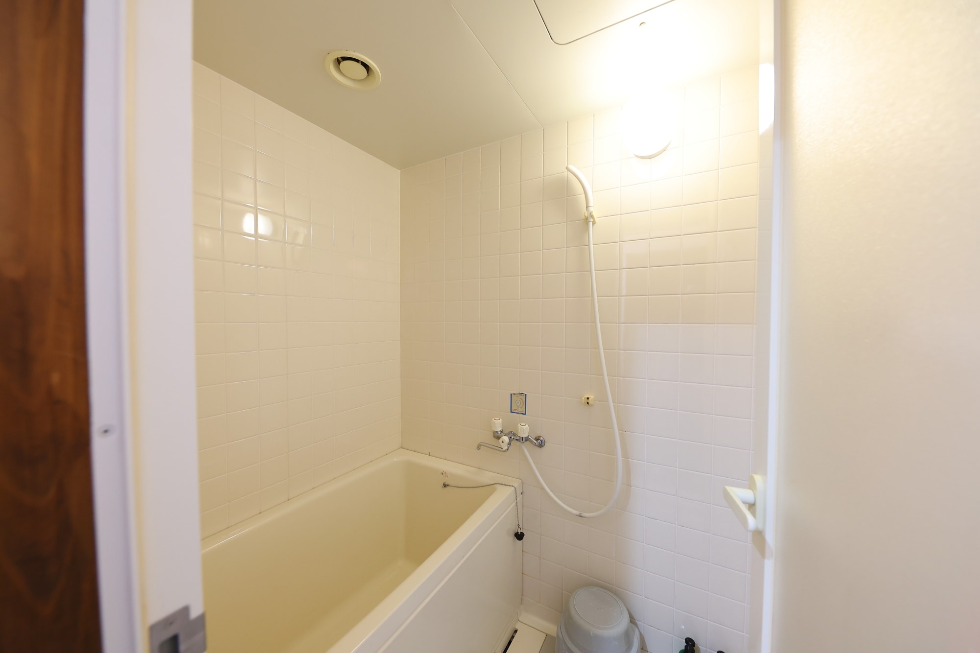 Basic room/10 tatami Japanese-style room (example of bathroom)
