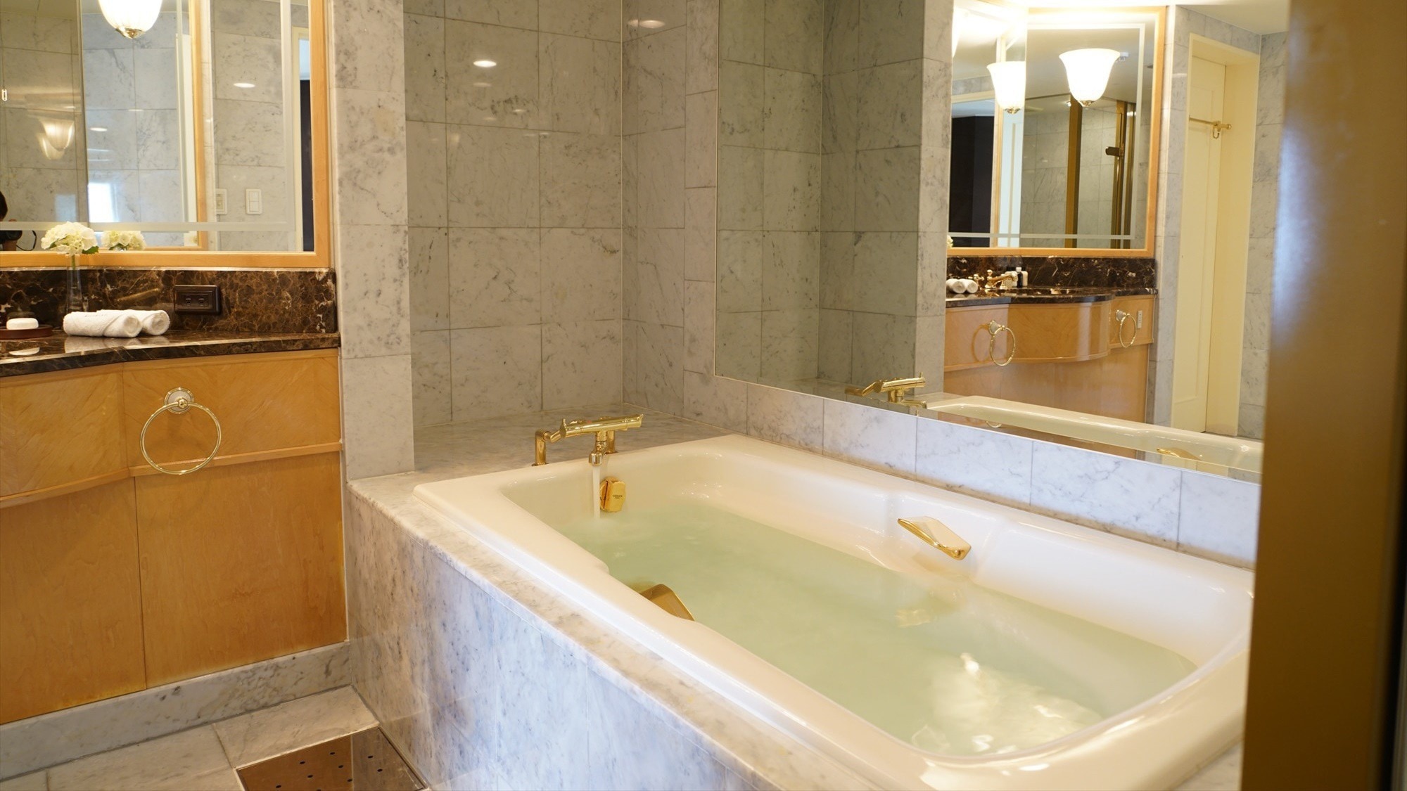 ◆Royal Suite |. Kamar mandi terpisah yang luas dan santai