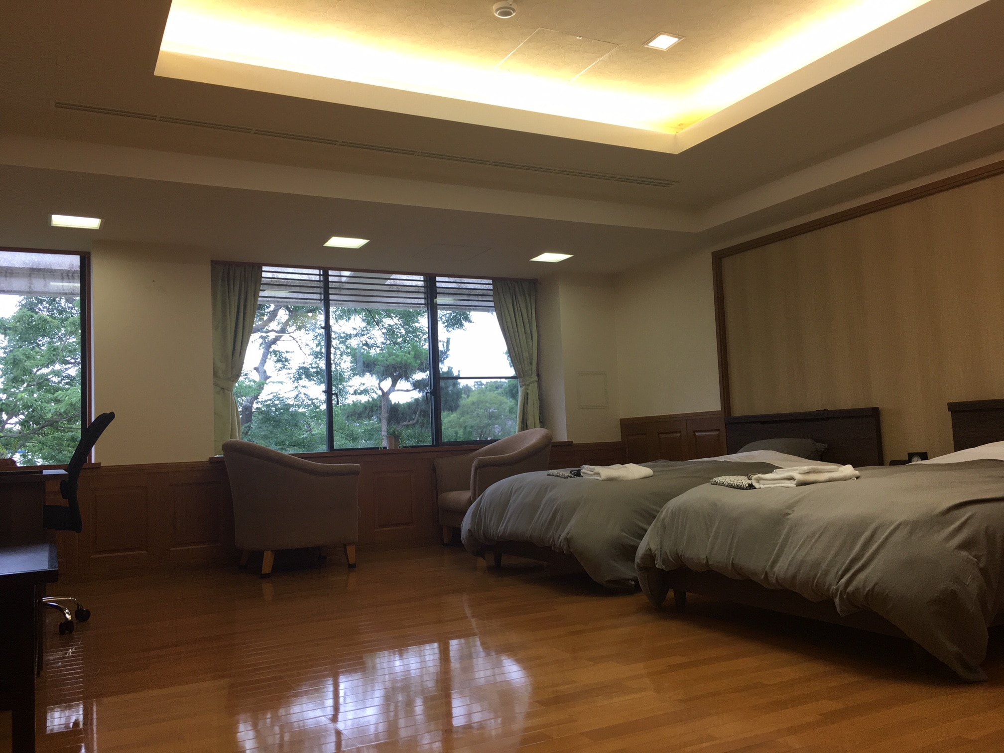 Phòng suite có suối nước nóng