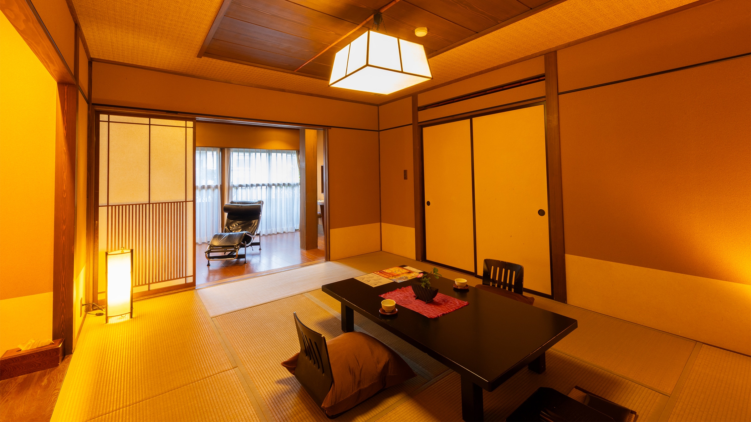 <Directly flowing from the source> Guest room with semi-open-air bath [Asagiiro] [Konpekiiro] 10 tatami mats + 6 tatami mats