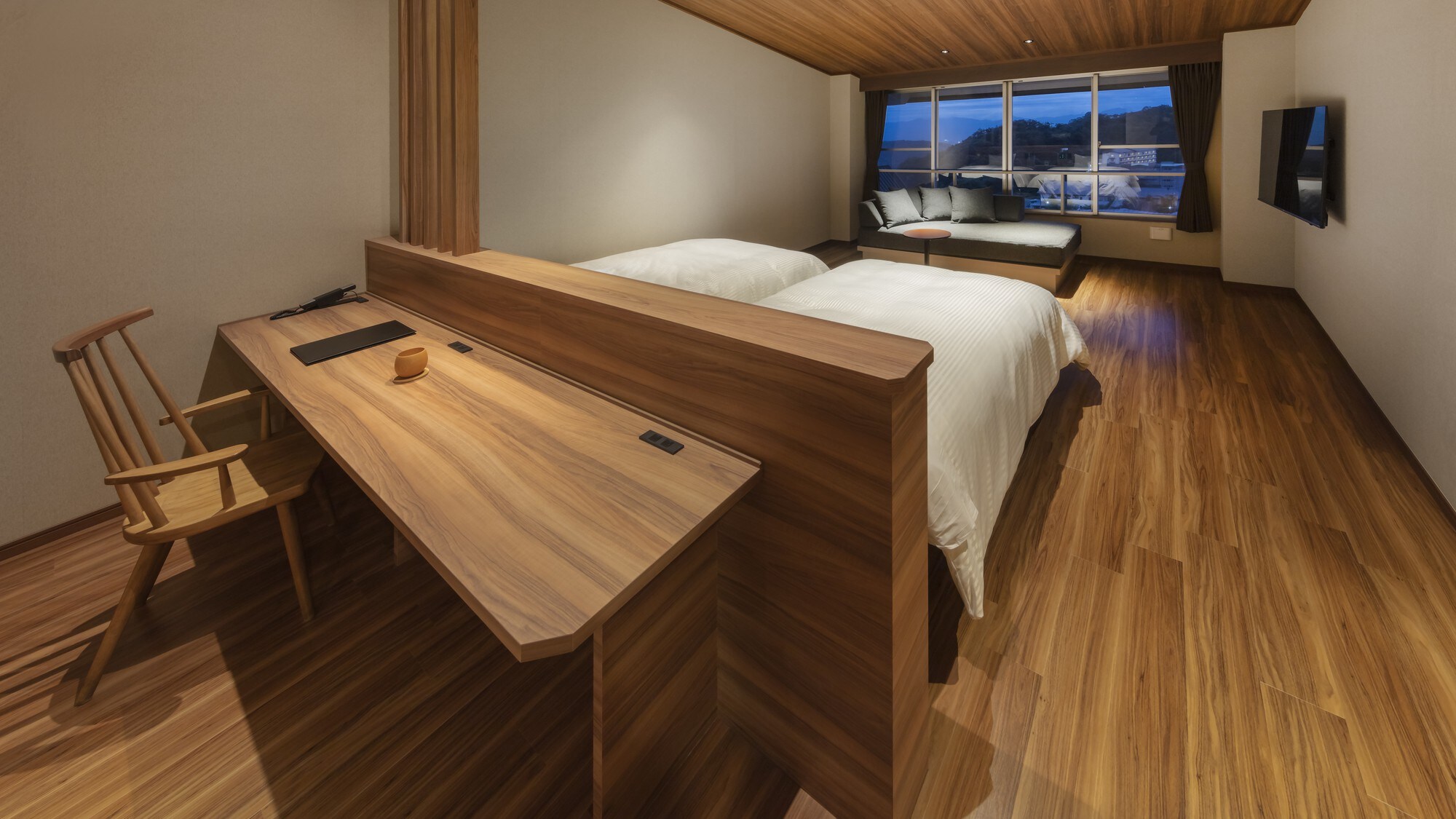 Tosen Western-style room