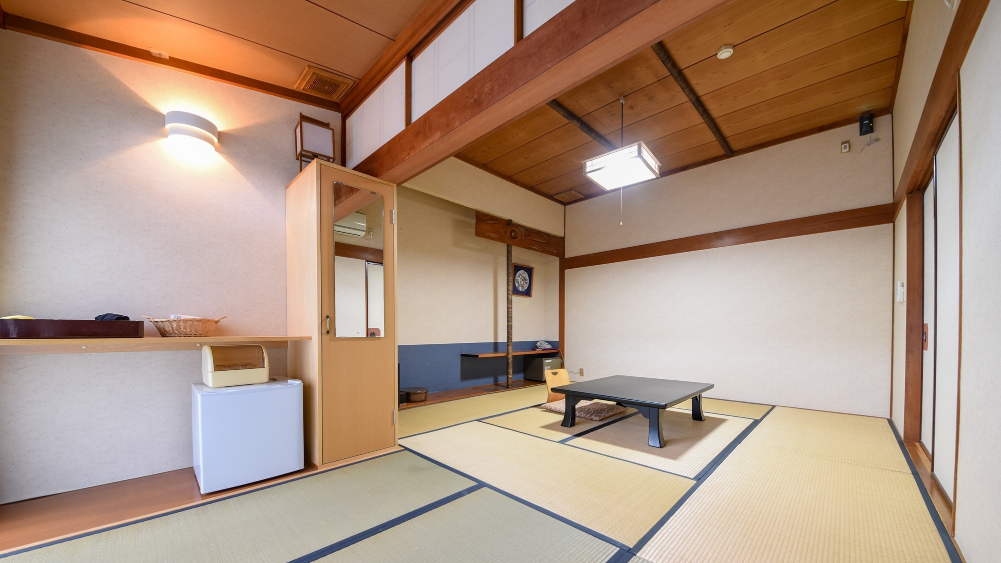 *Japanese-style room selection