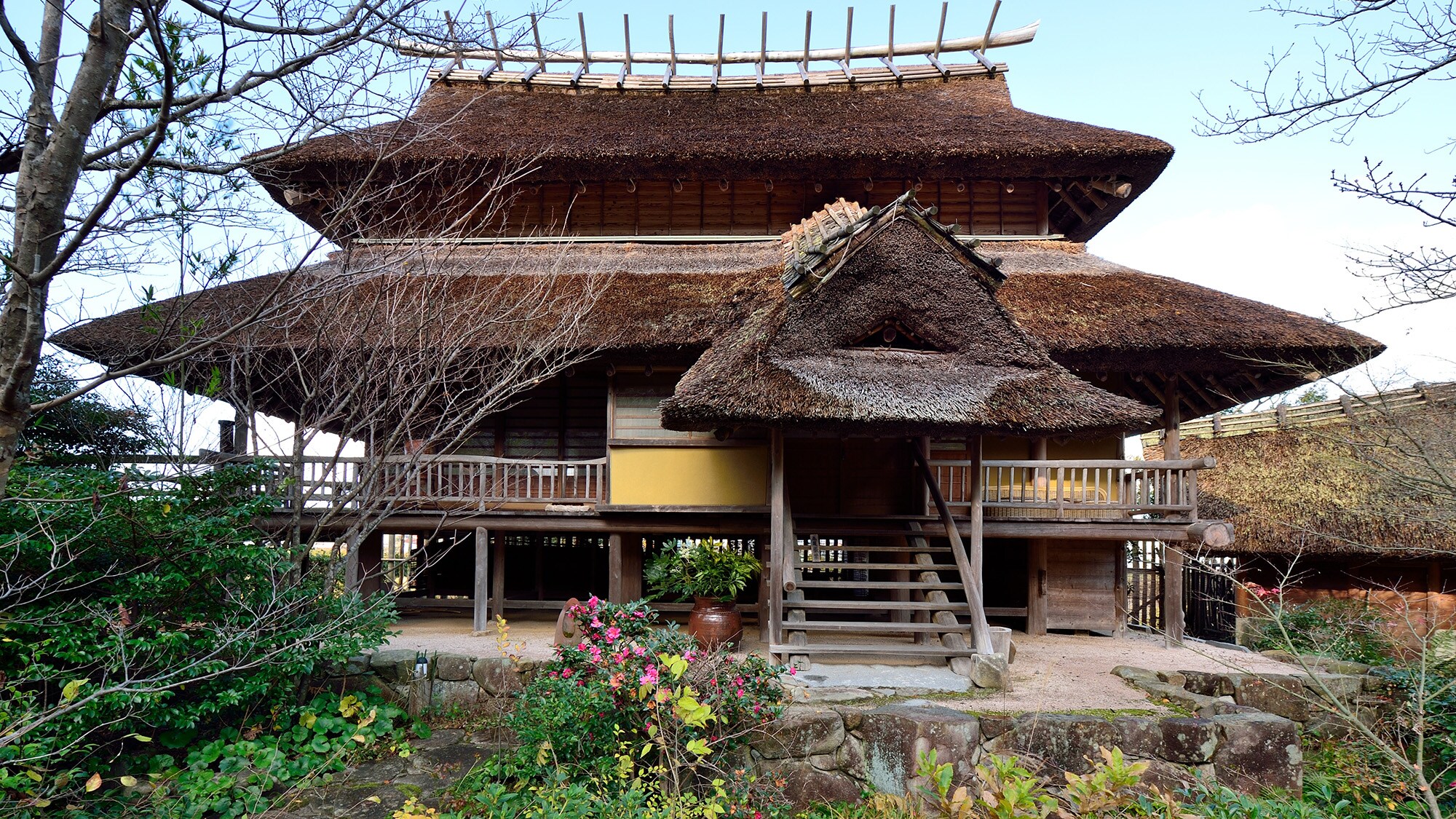 *[Hanrei (Kenbe no Sato no Miyadokoro)] A stilt-floored building modeled after an ancient palace. Please use it for a special holiday.
