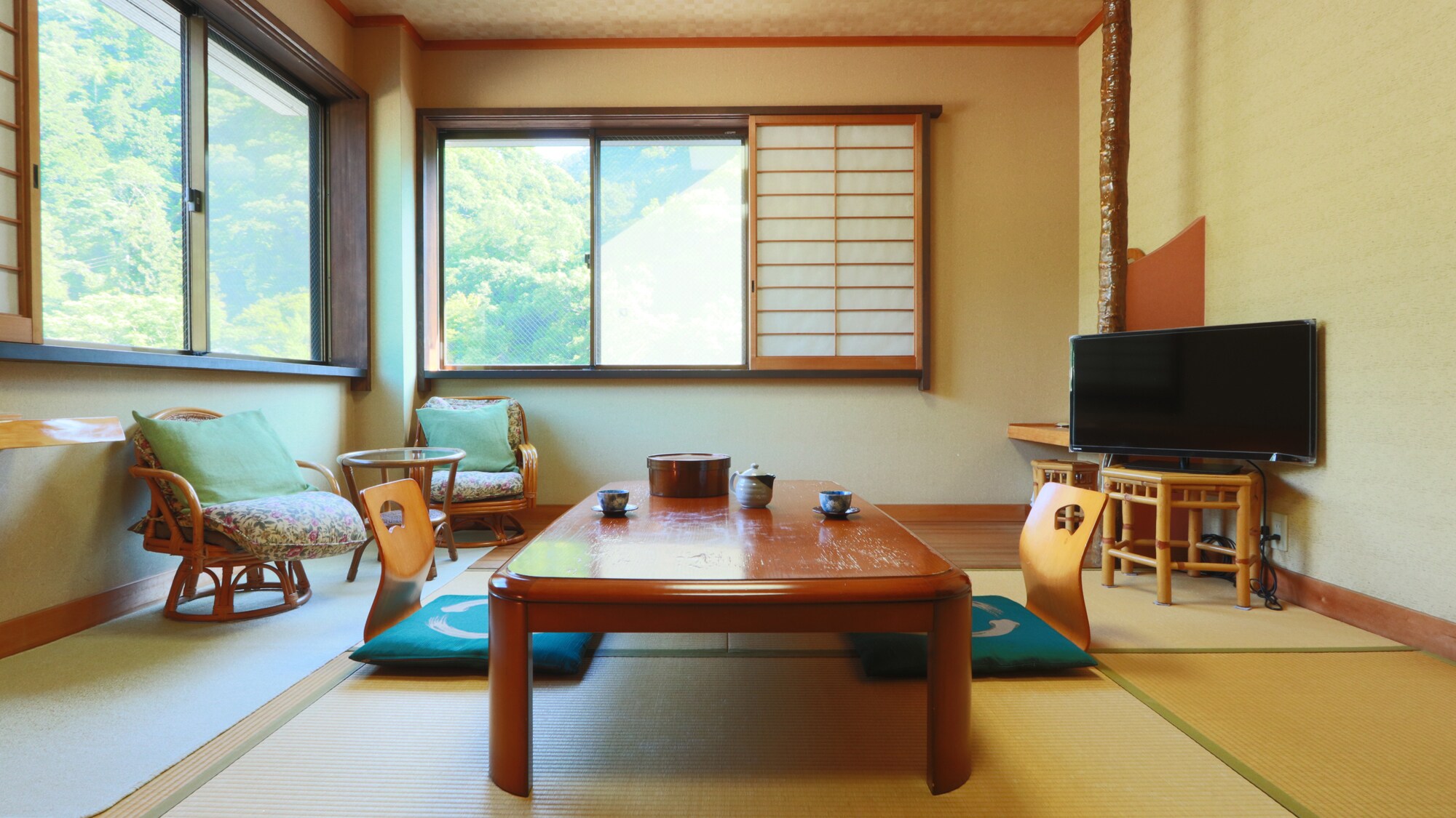Standard Japanese-style room (1-3 persons)