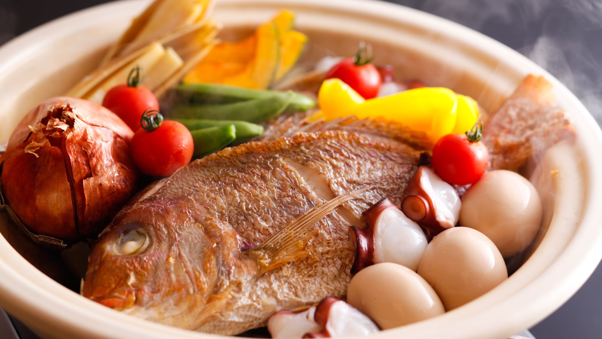 Awaji Island's local dish "Shichifuku Houraku Yaki" <Food image>