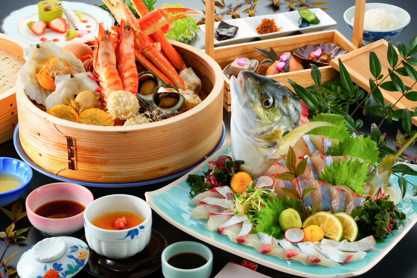 Oniyama's specialty! Jigokumushi and Kuroshio striped jack sashimi