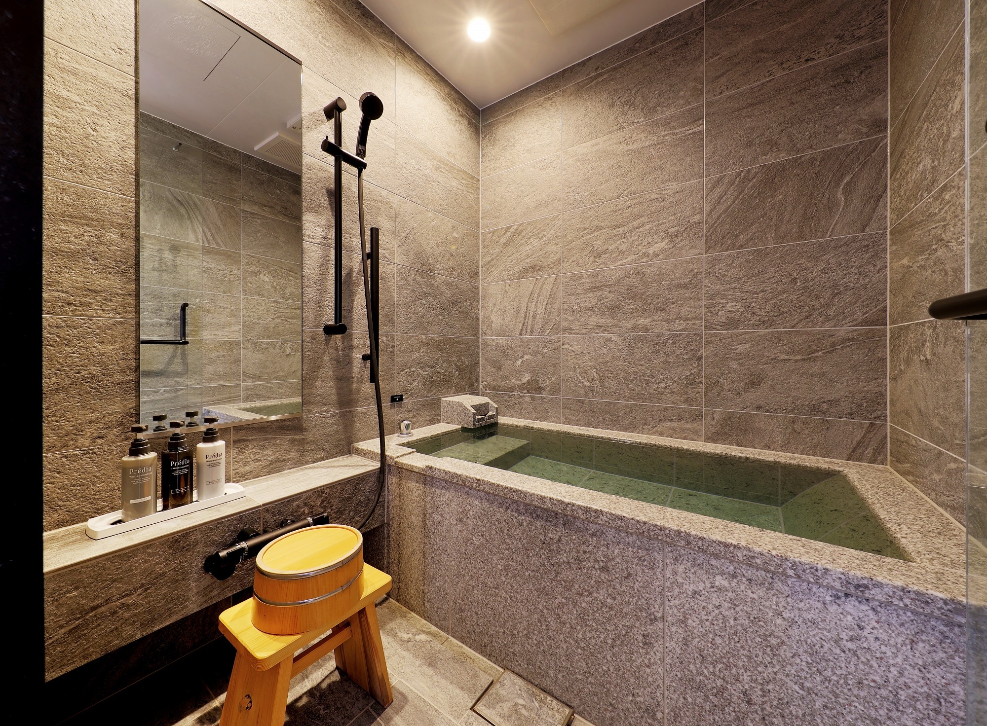 3rd floor Western-style twin room with indoor hot spring bath "Kitabori"