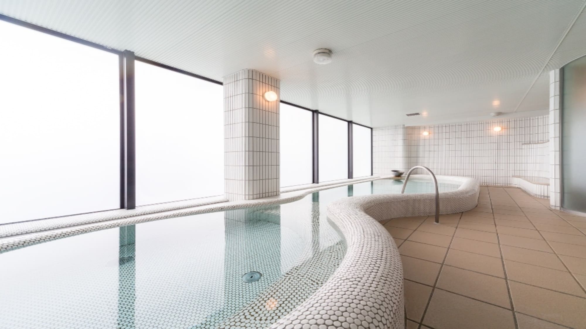 Top floor public bath (women)