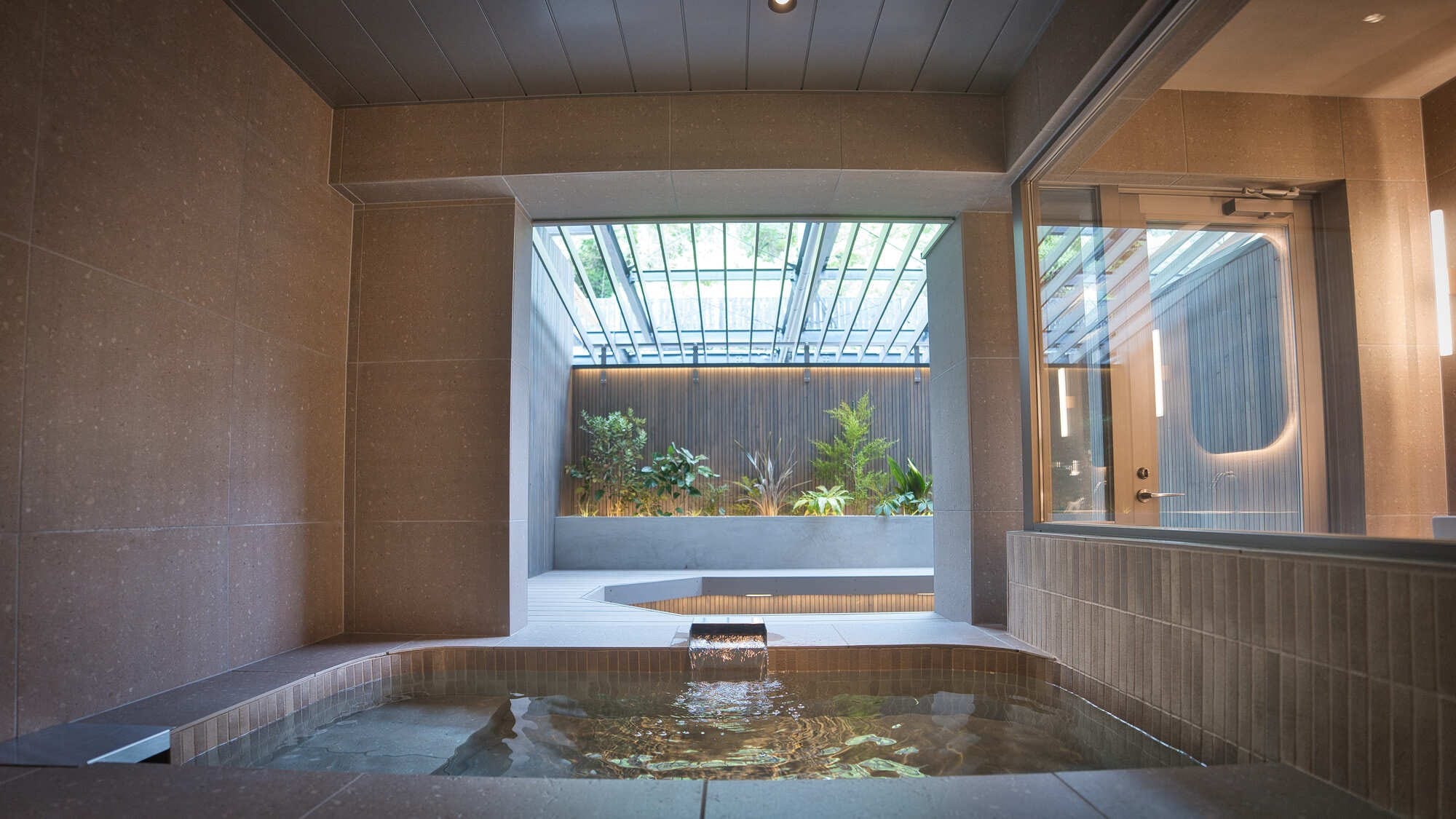 Luxury Grand