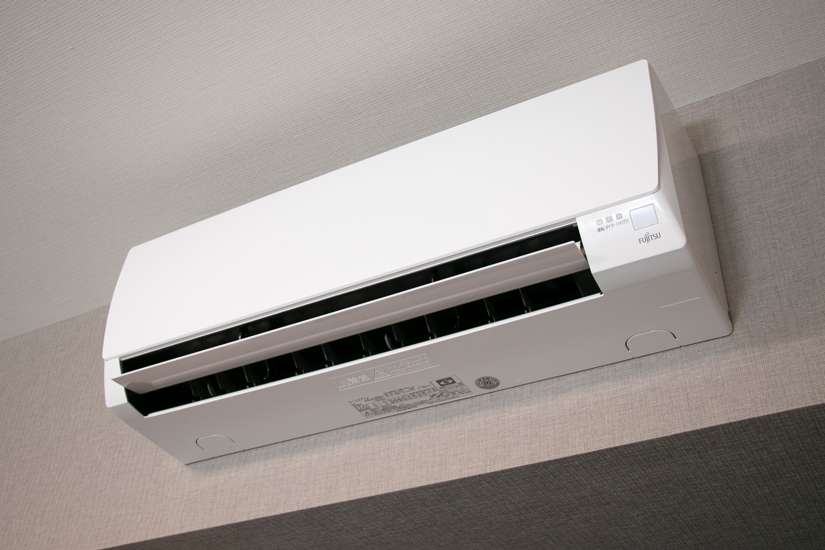 便利设施和设备：空调