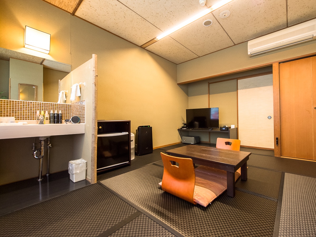 Japanese-style room Economy: Modern pure Japanese-style room