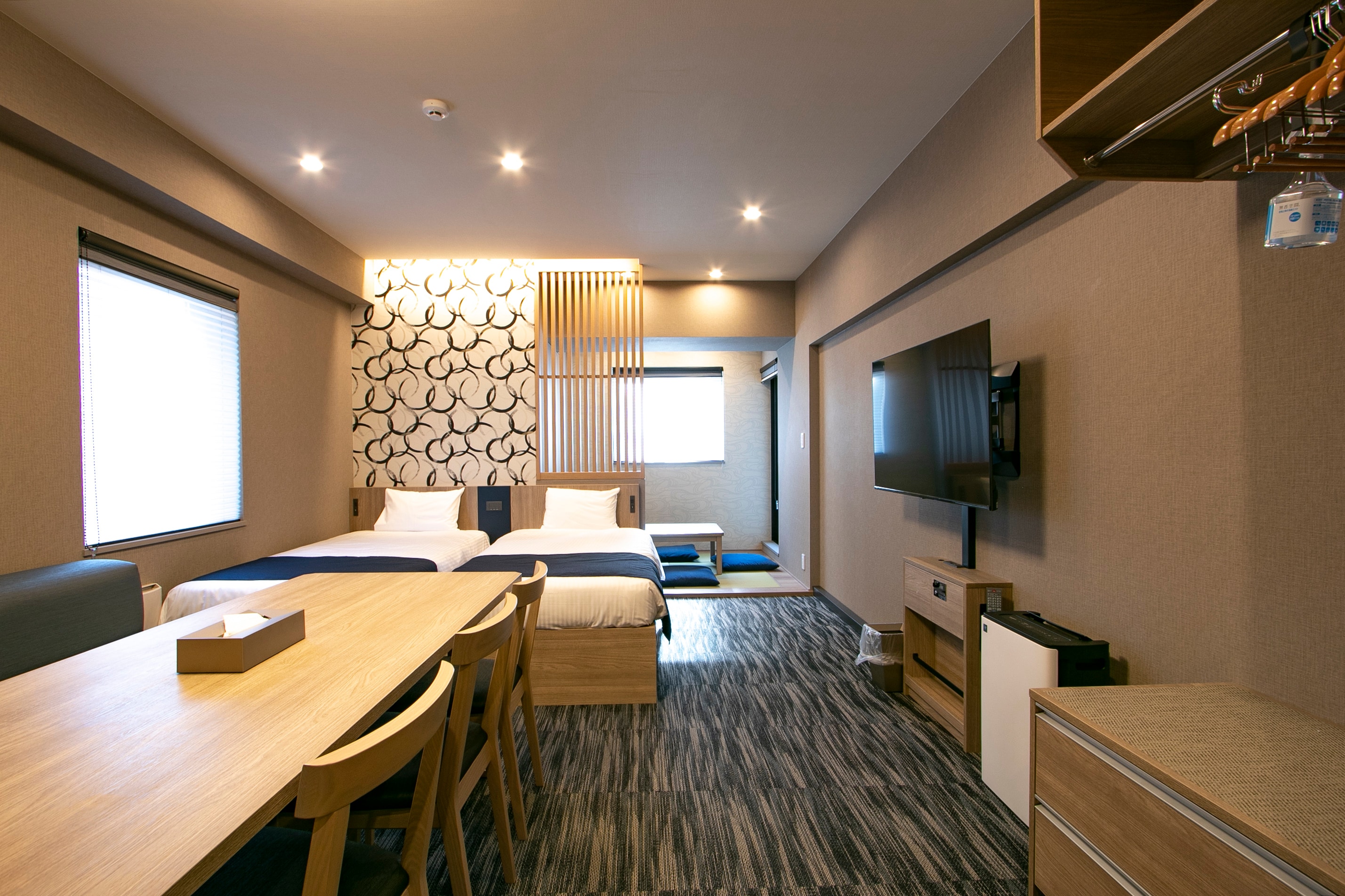 Superior 5 Beds_1