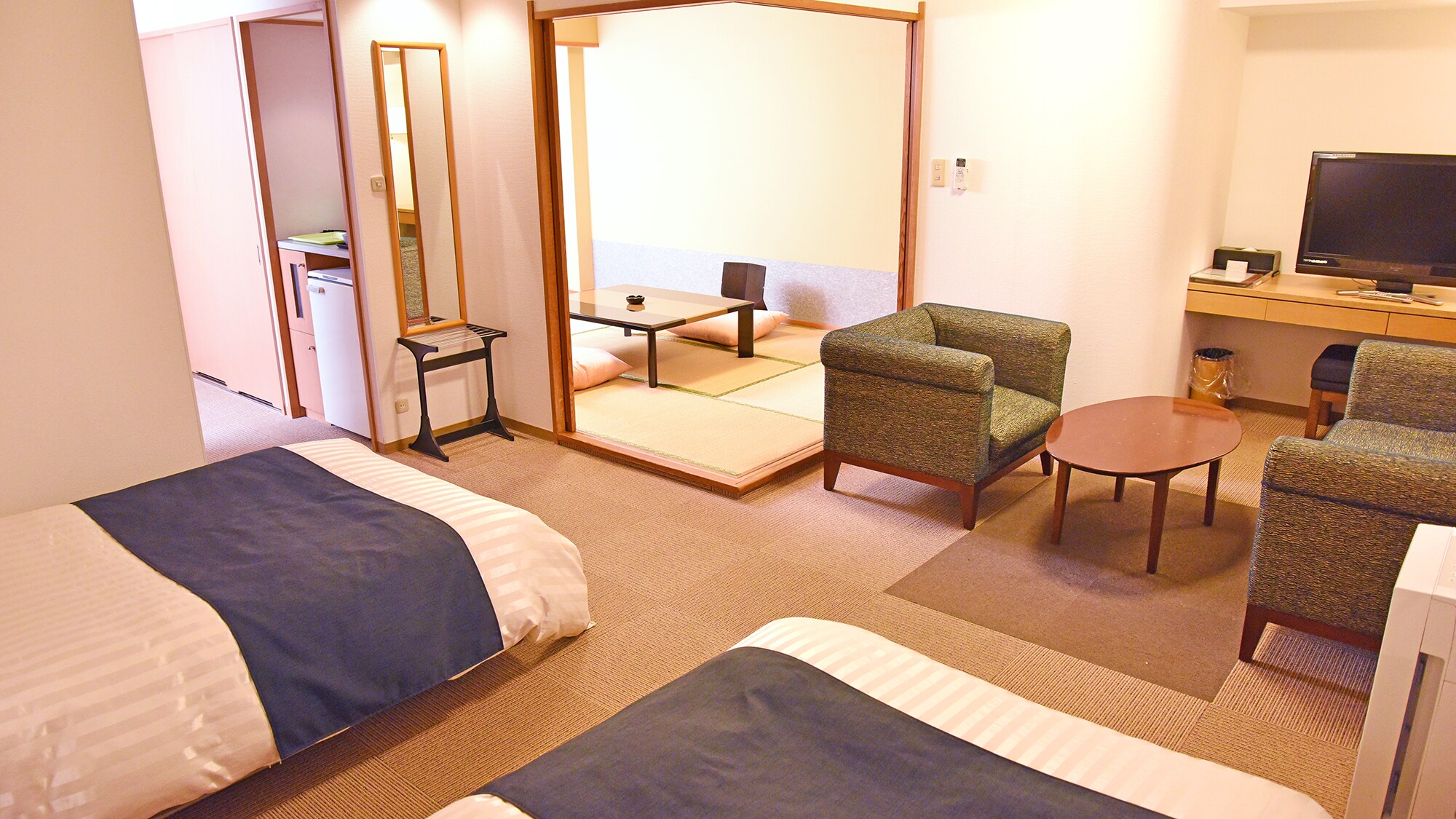 Fukitei日式和西式房间