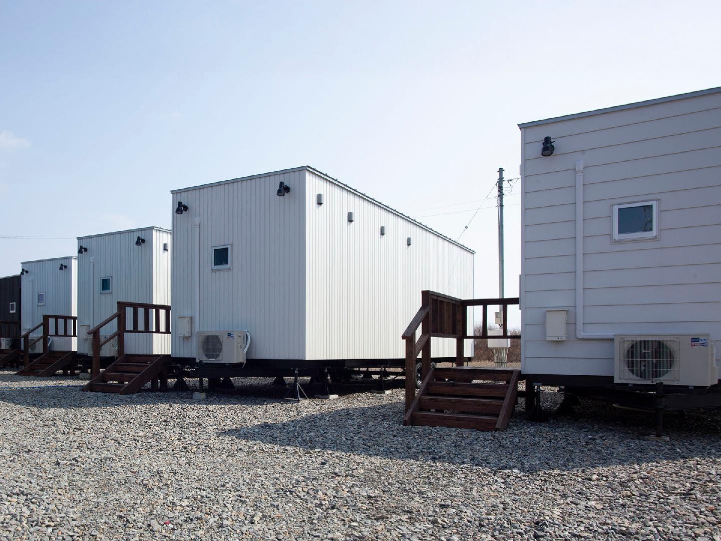 拖車房「能登牡蠣旅館」的外觀