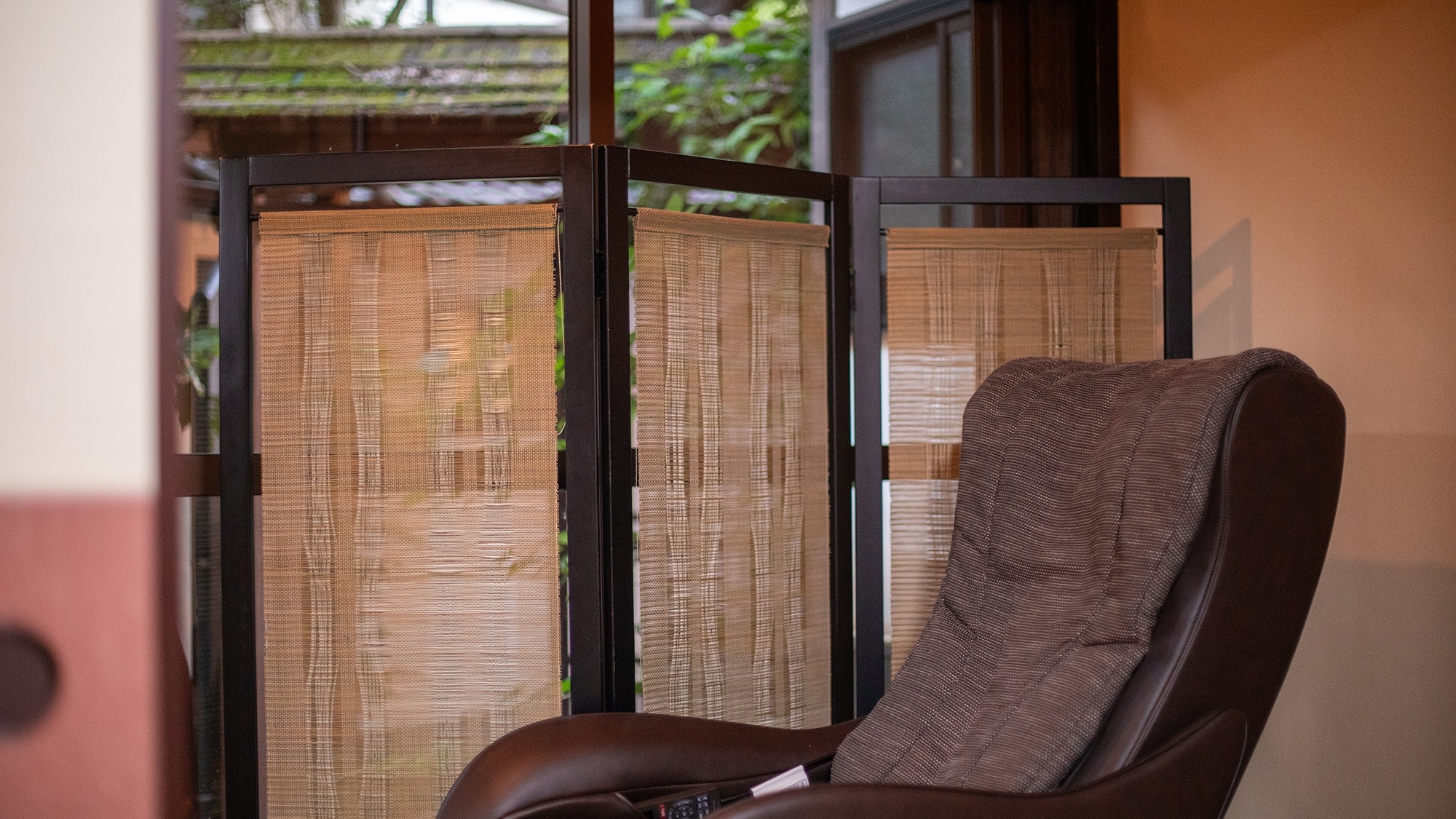 [Higurashi] Separate guest room_6 tatami mats + 4.5 tatami mats_with open-air bath. Forget about your busy daily life and take a deep breath.