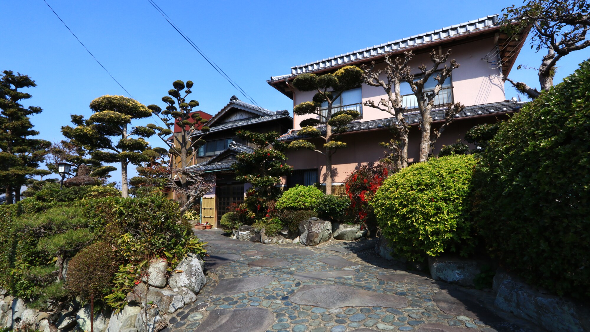[Exterior] Please come to Ryugukan.