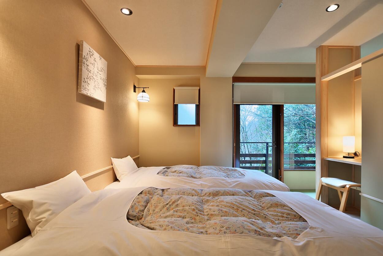 205 (ห้องนอนซันนี่)