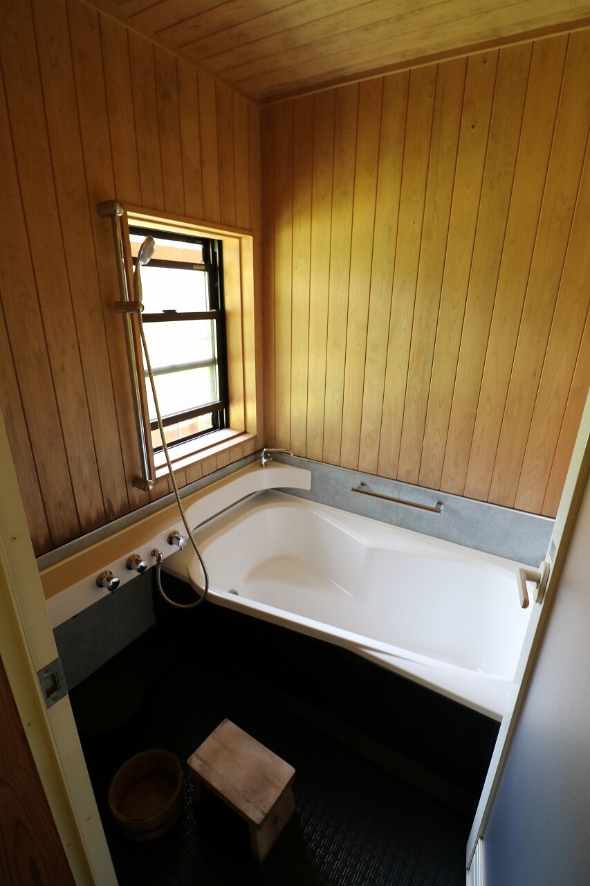 Kazeui Main Building Bathroom