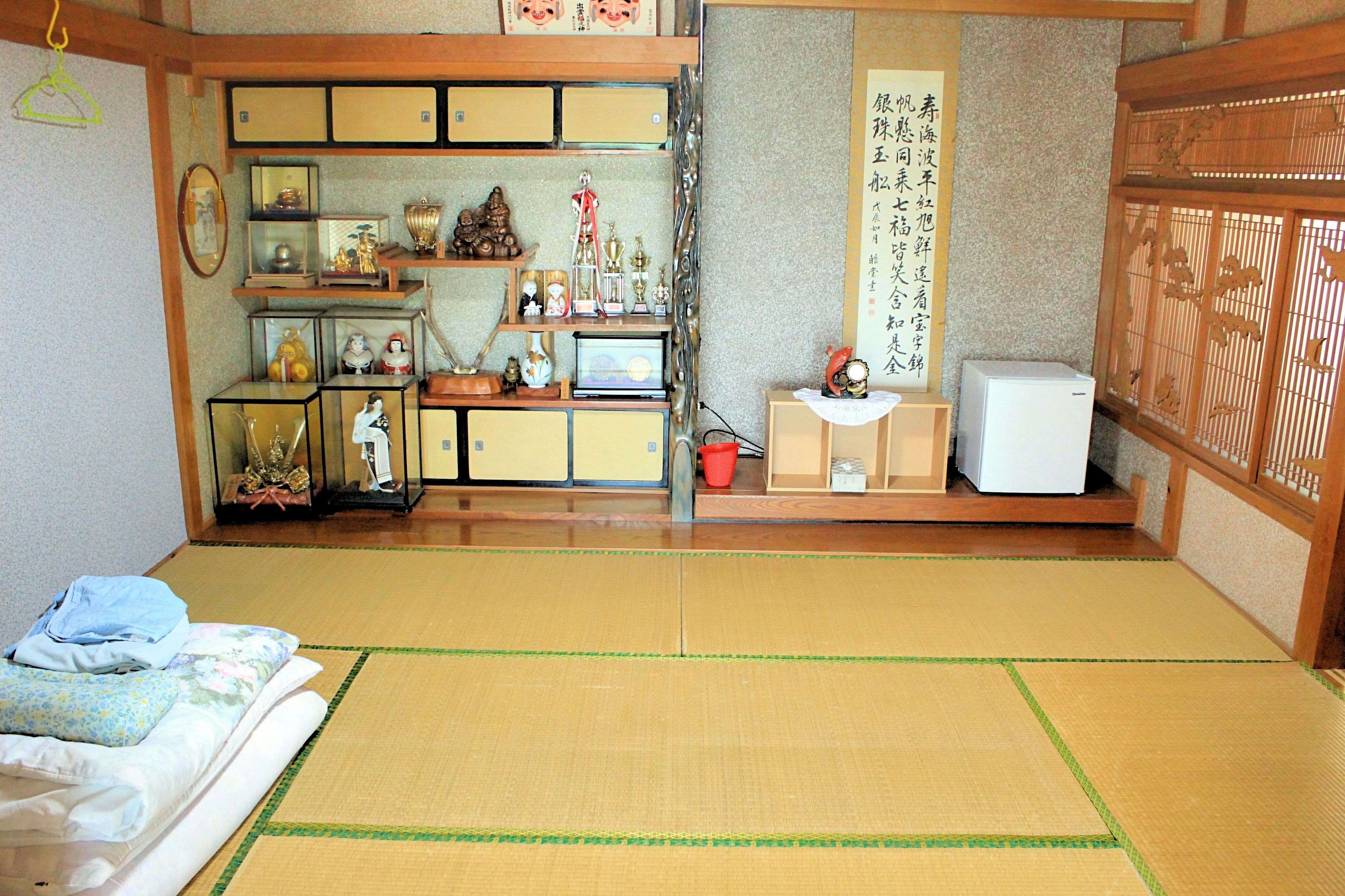 Guest room (Japanese-style room)