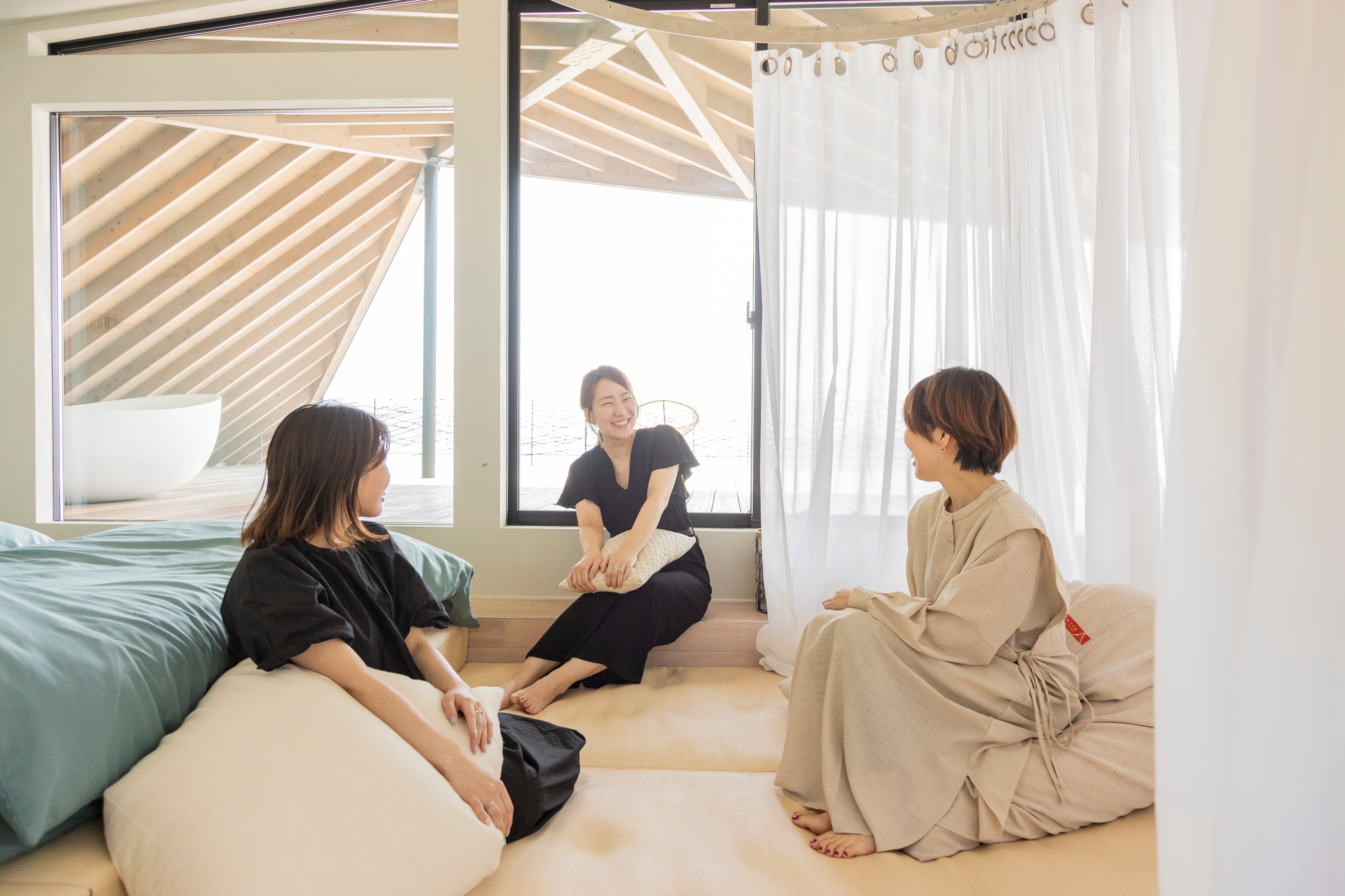 Second floor bedroom: Girls talk