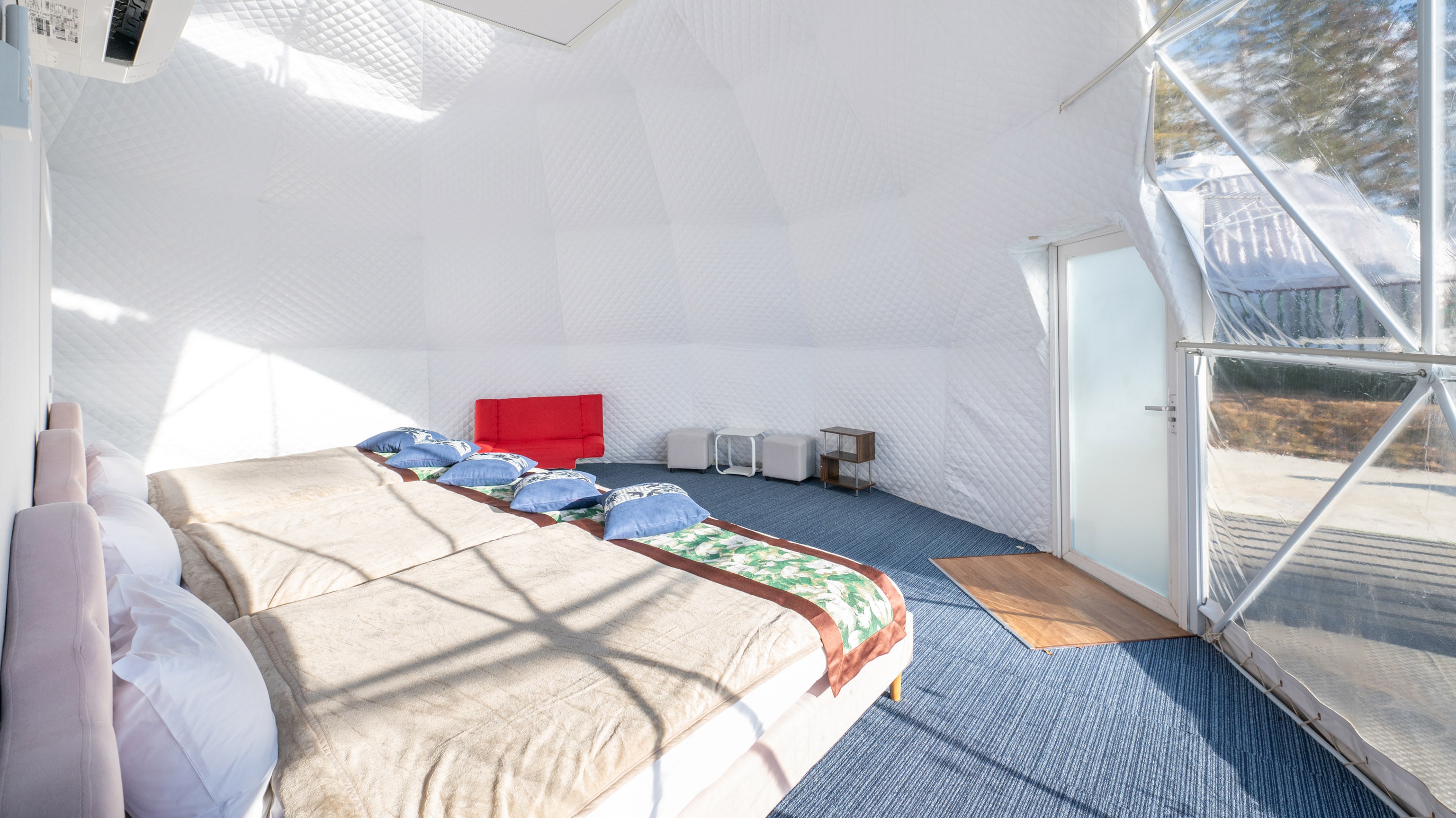 Village Dome Semi-double [3 beds]