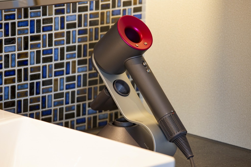 Dyson dryer