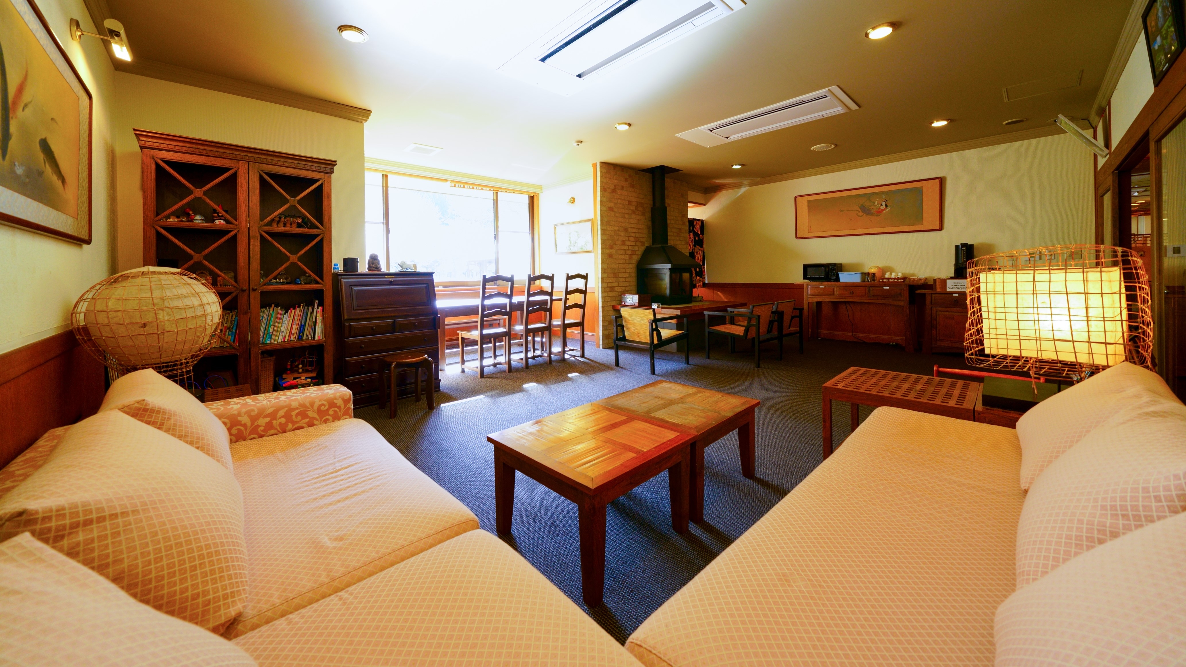 Accommodation building "1st floor lounge"