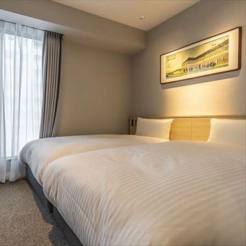 [Non-smoking] Wide twin room