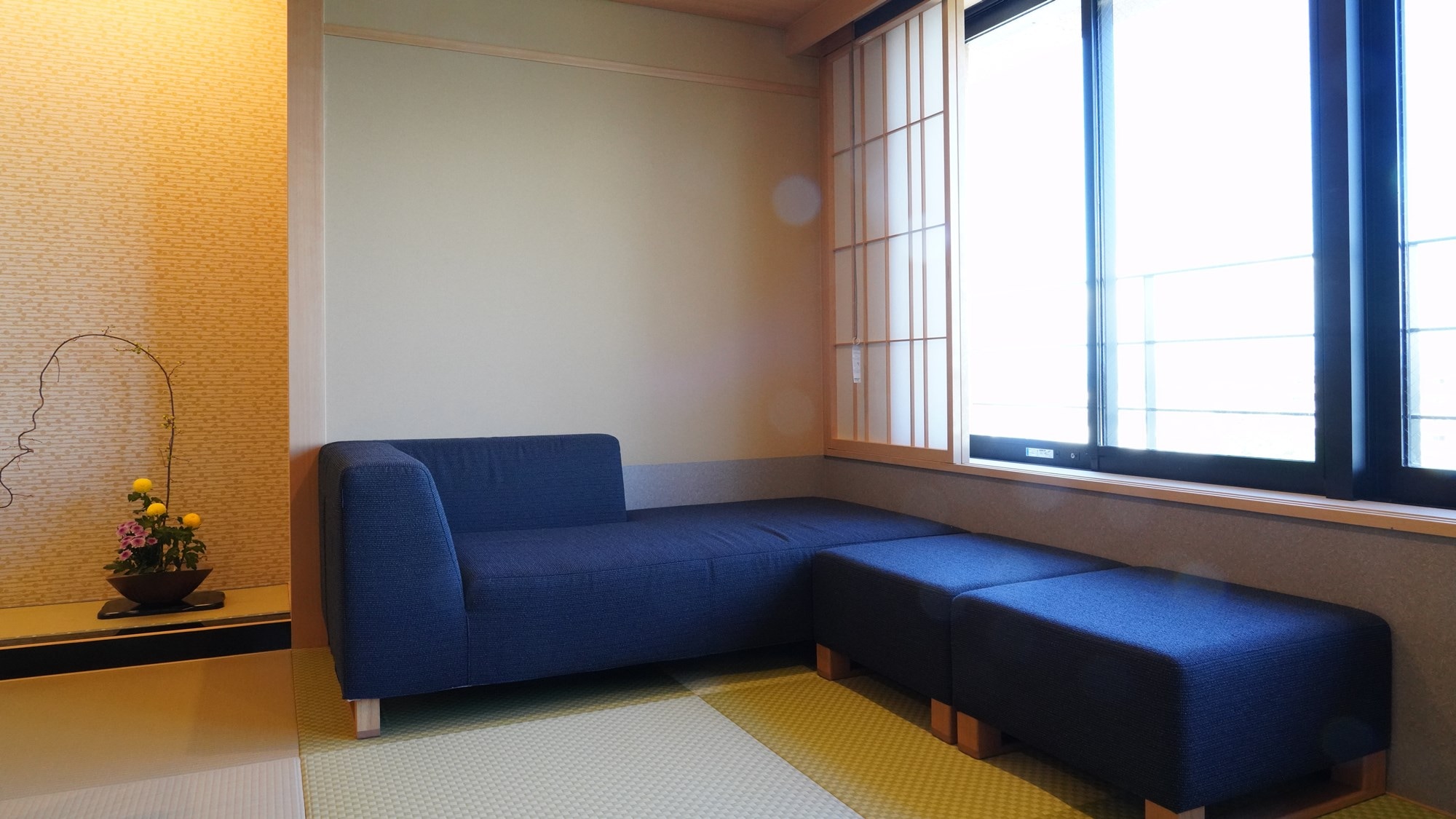 New ■ Special room with hot spring semi-open-air bath ■ Top floor Lake Biwa panoramic view "Moonlight" No smoking