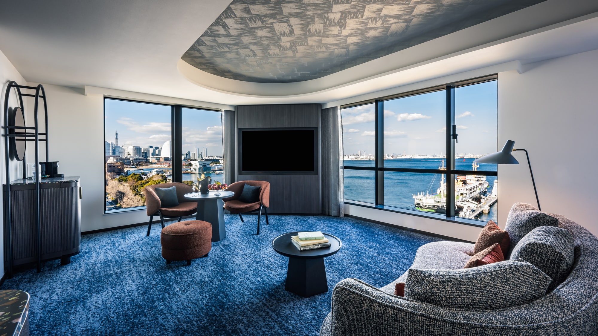 Suite The Gate Twin (example)