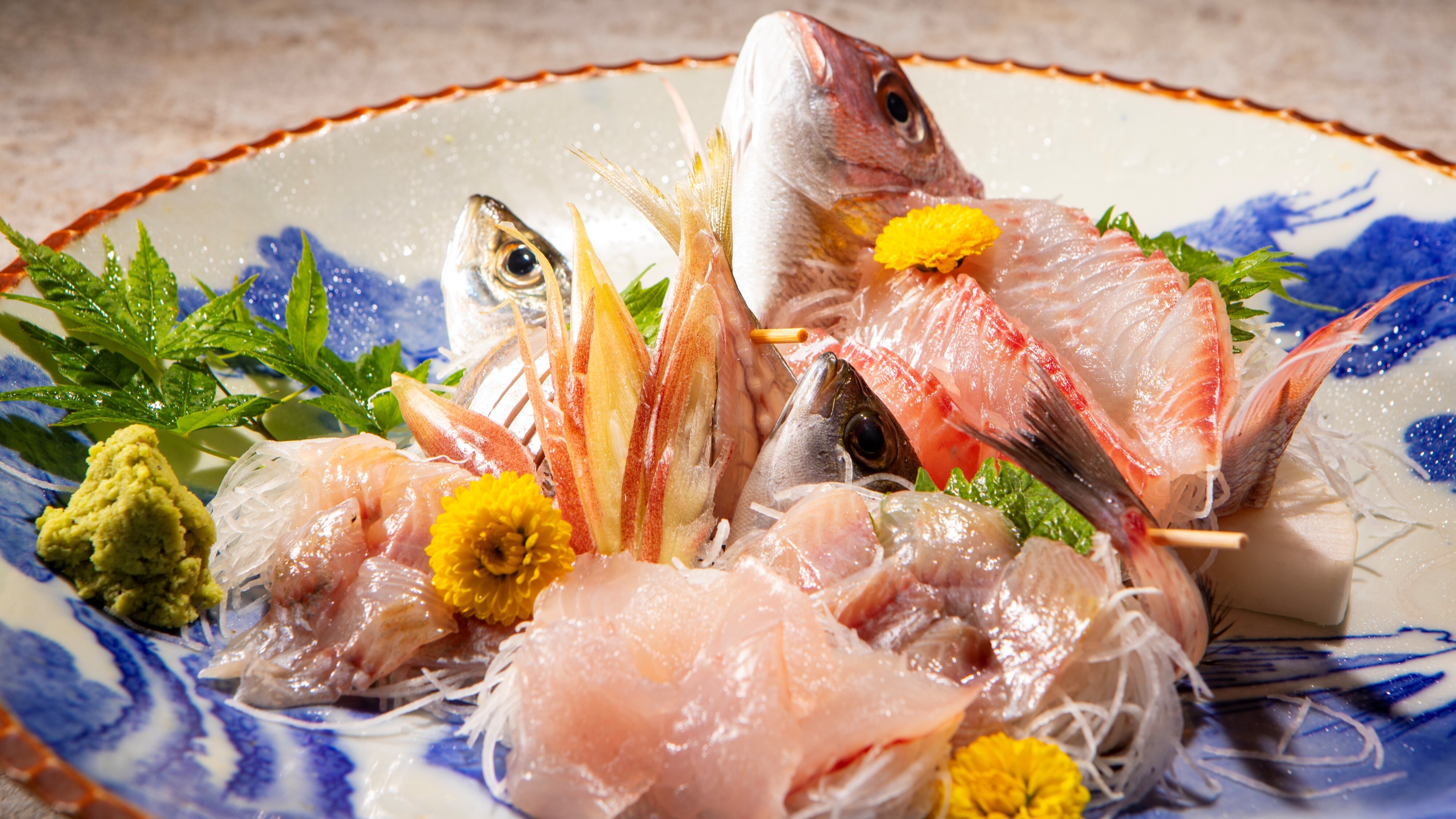 Local fish sashimi plate