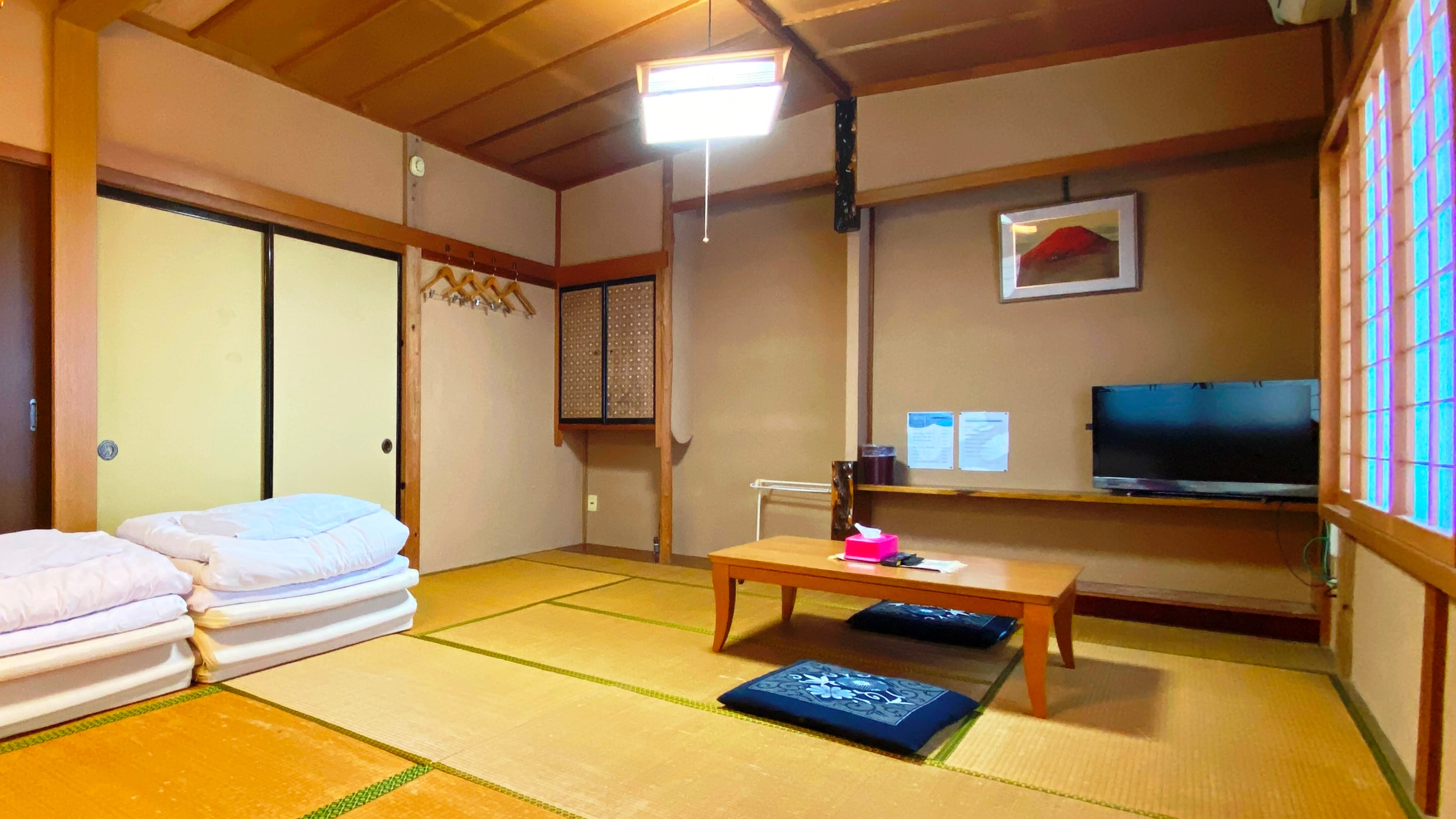 Japanese-style room (18 tatami mats)