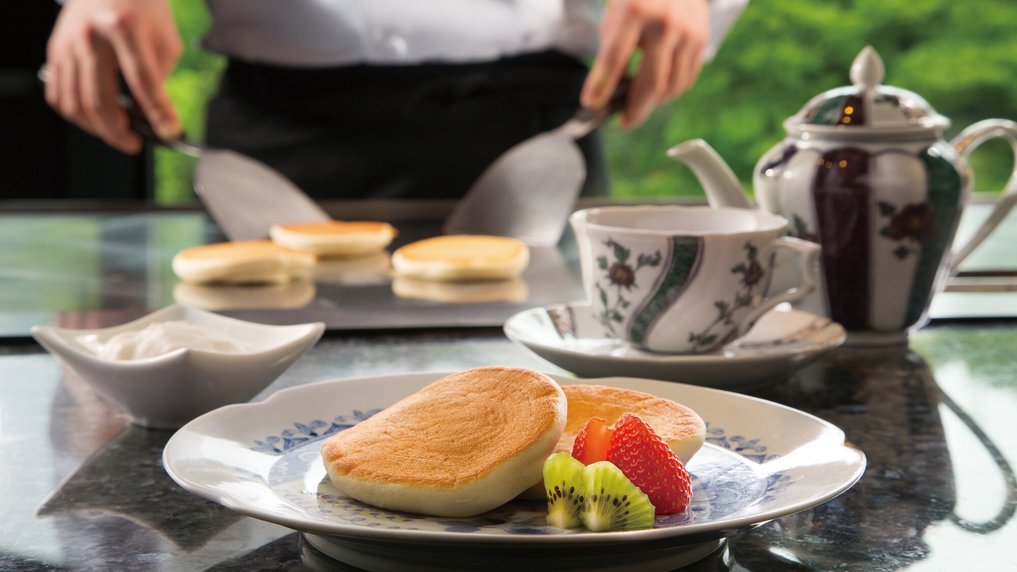 [Hospitality] Afternoon tea of Kaga pancakes
