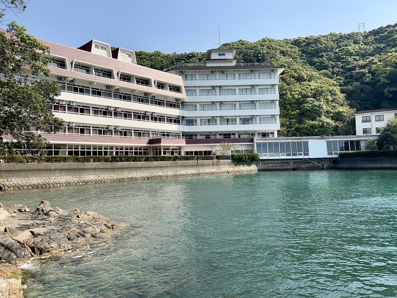 No Hotel from the sea side
