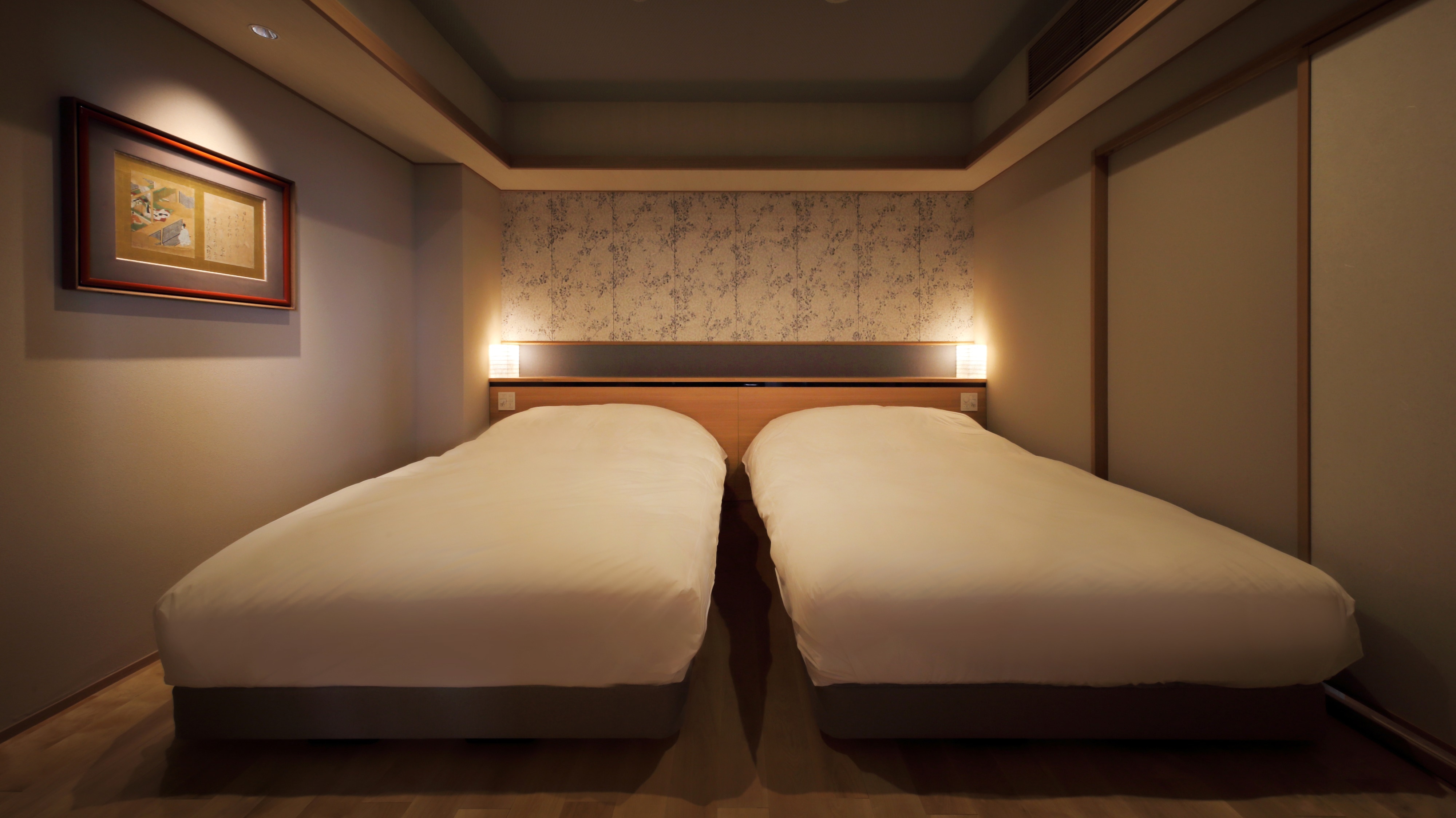 <BARU>Kamar bergaya Jepang-Barat dengan pemandian air panas semi-terbuka (kamar bergaya Jepang + 2 tempat tidur) [8F]