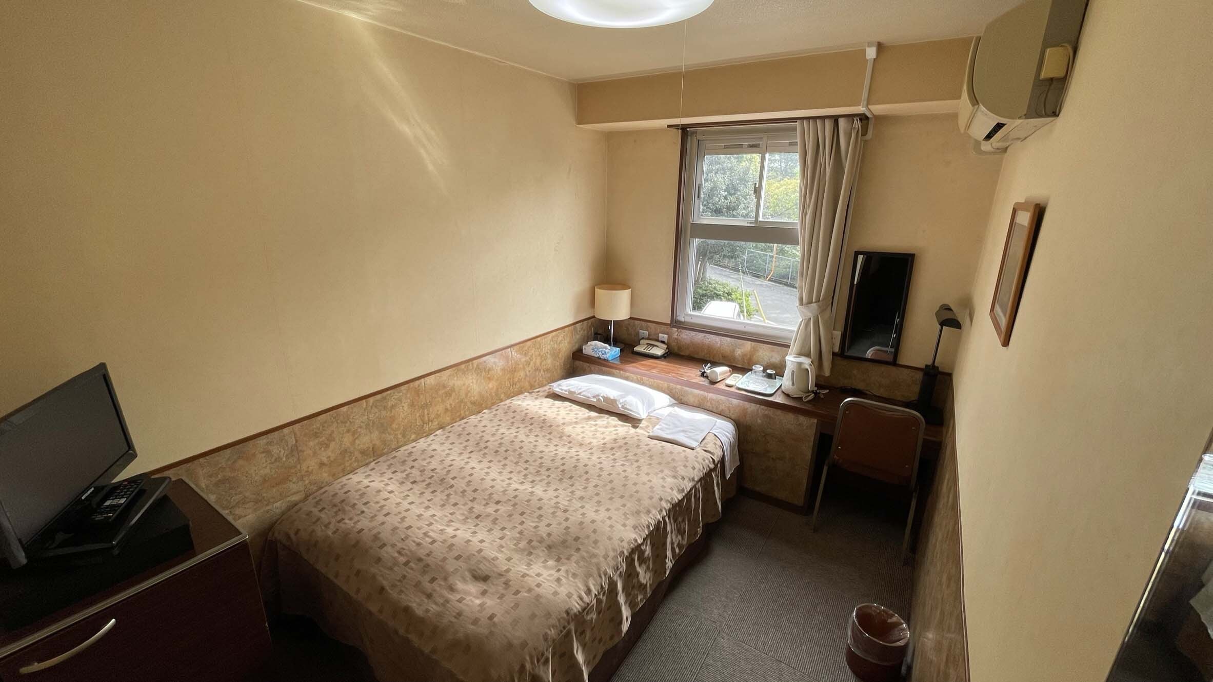 ●Single smoking room (Rooms facing Mt. Fuji available)