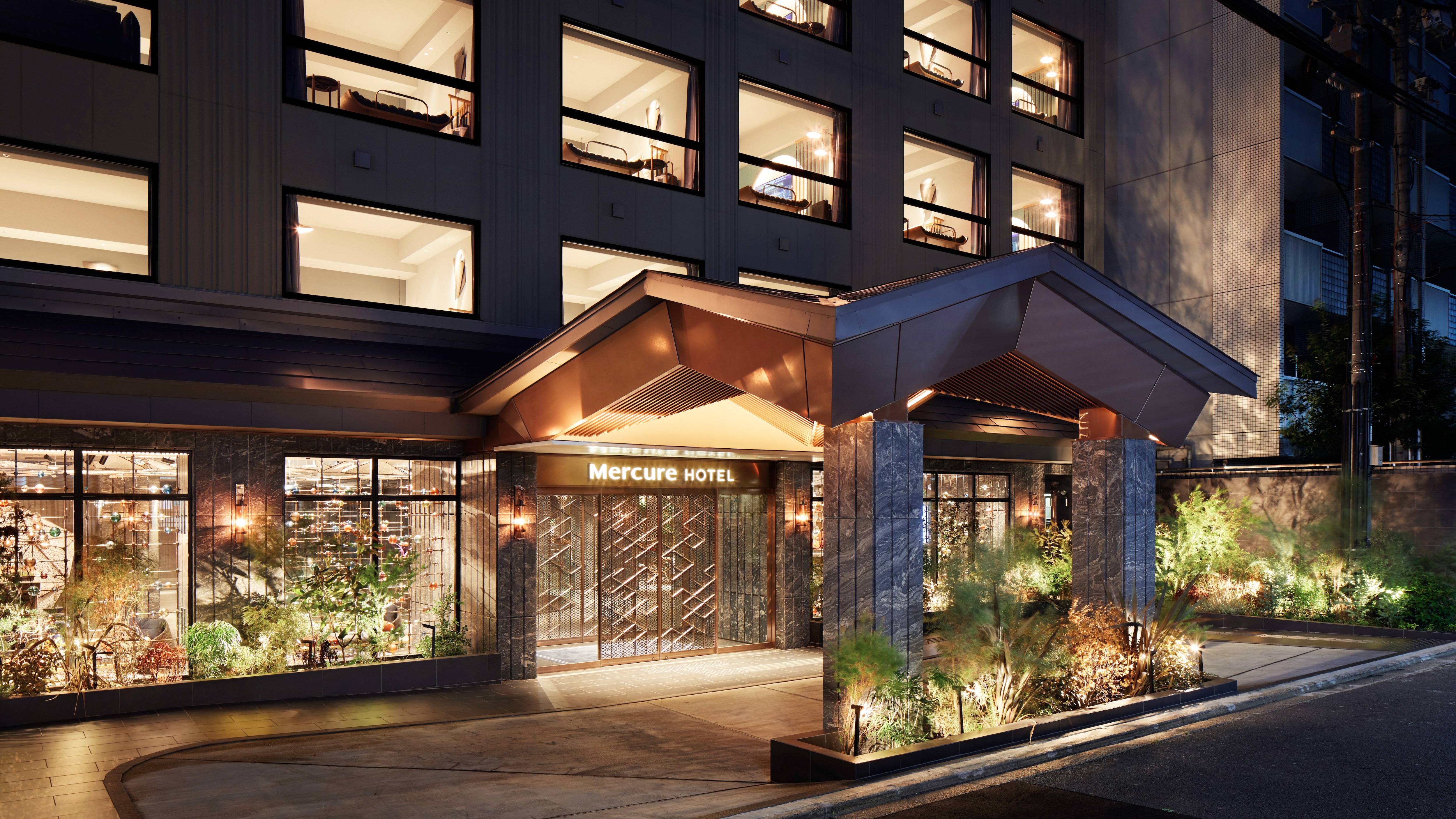 Eksterior hotel (Aburanokoji-dori)