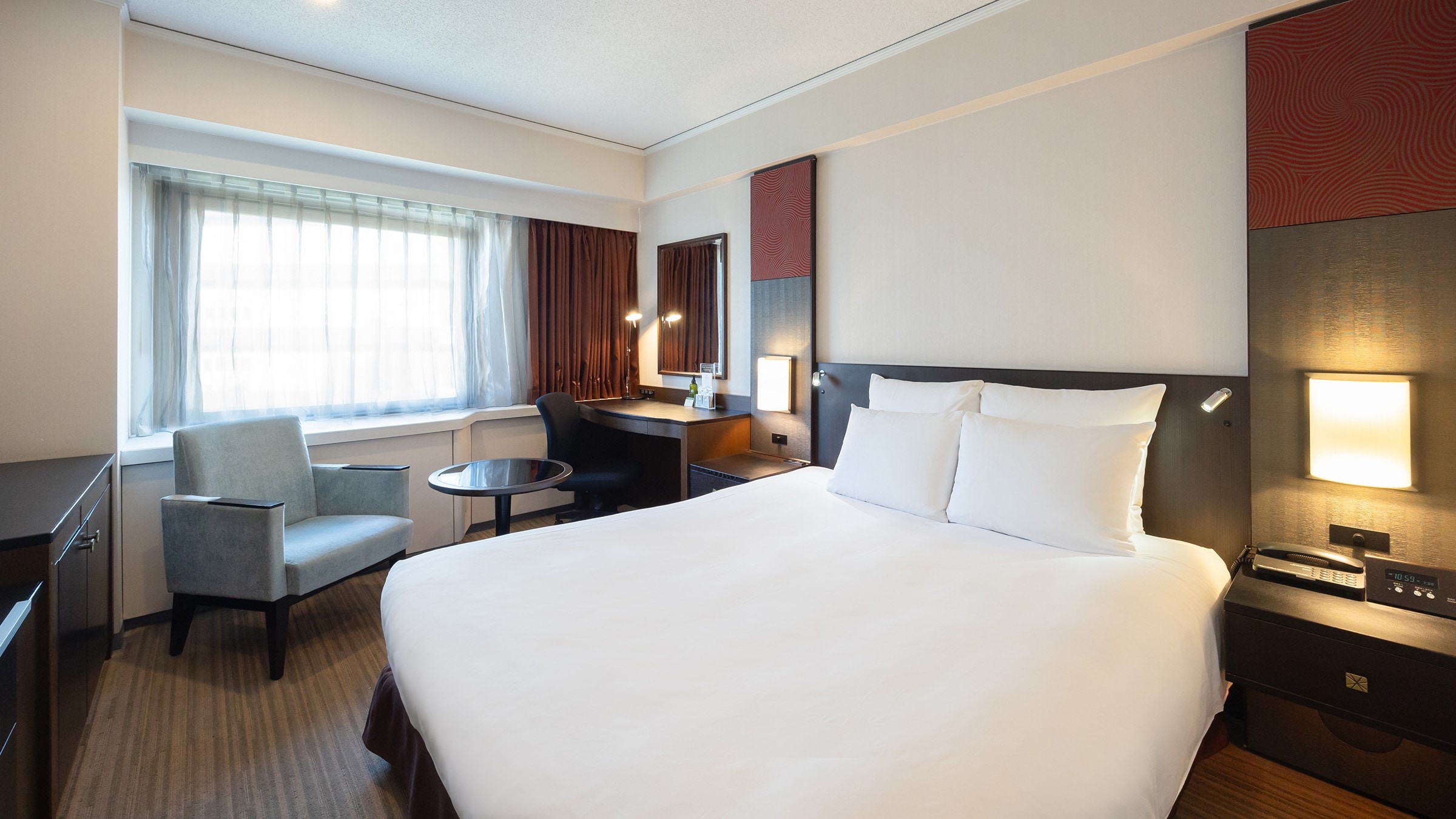 스탠다드 더블(금연만/넓이 20.7평방/침대 폭 160cm×1대)