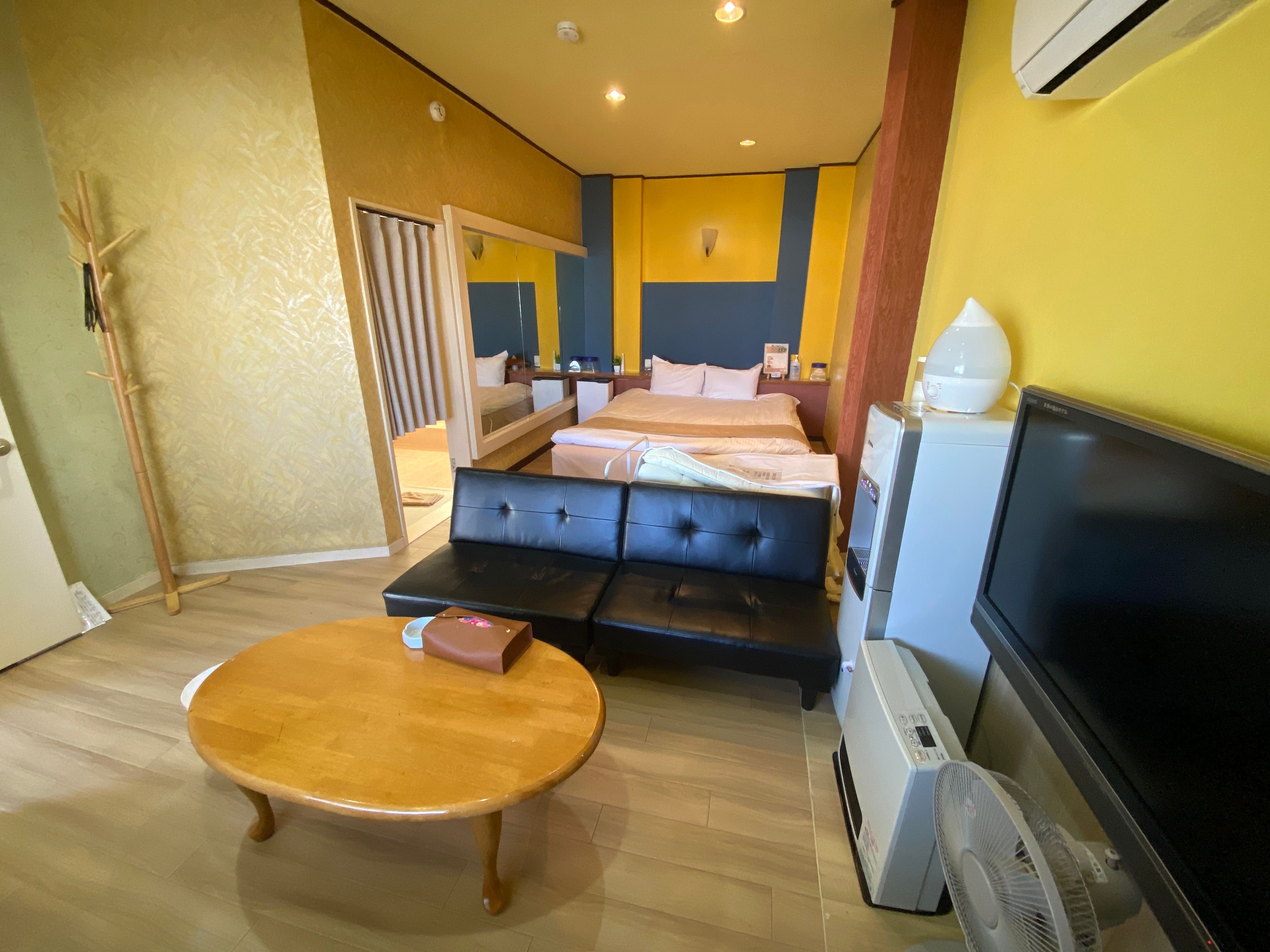 Room 15
