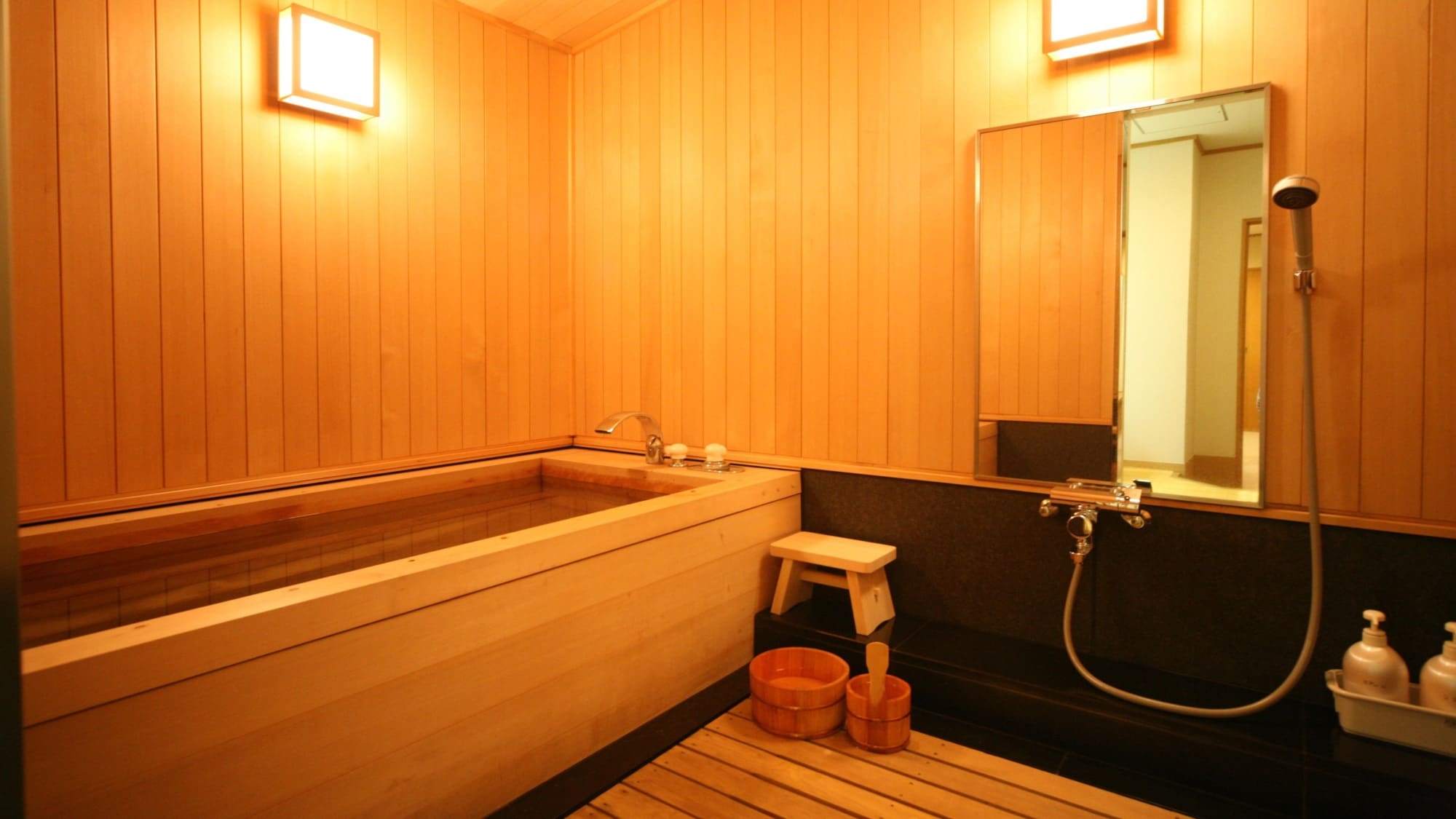 Hinoki bath in a special room